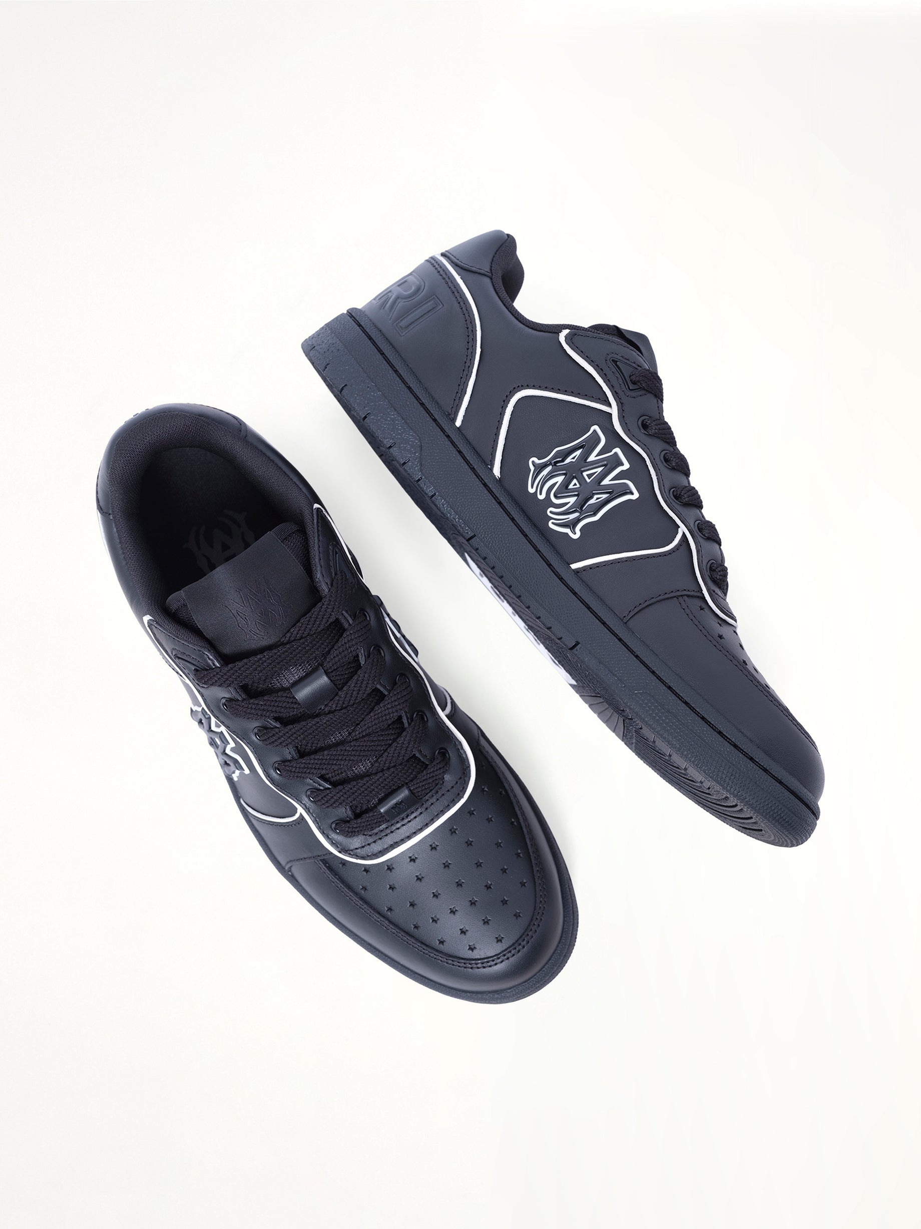 Newport Sneaker in Black/Black