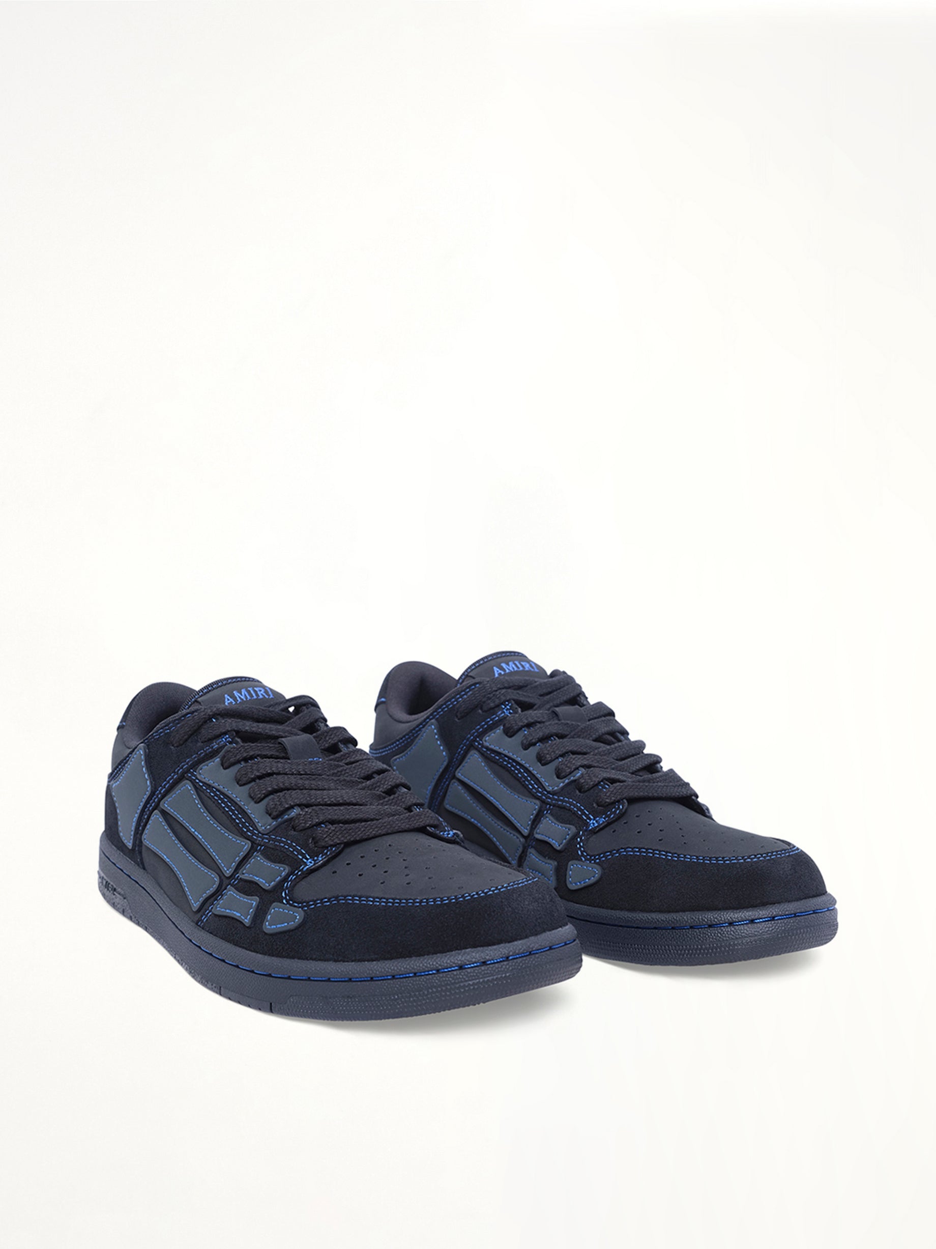 Skel Top Contrast Low Sneaker in Black/Blue
