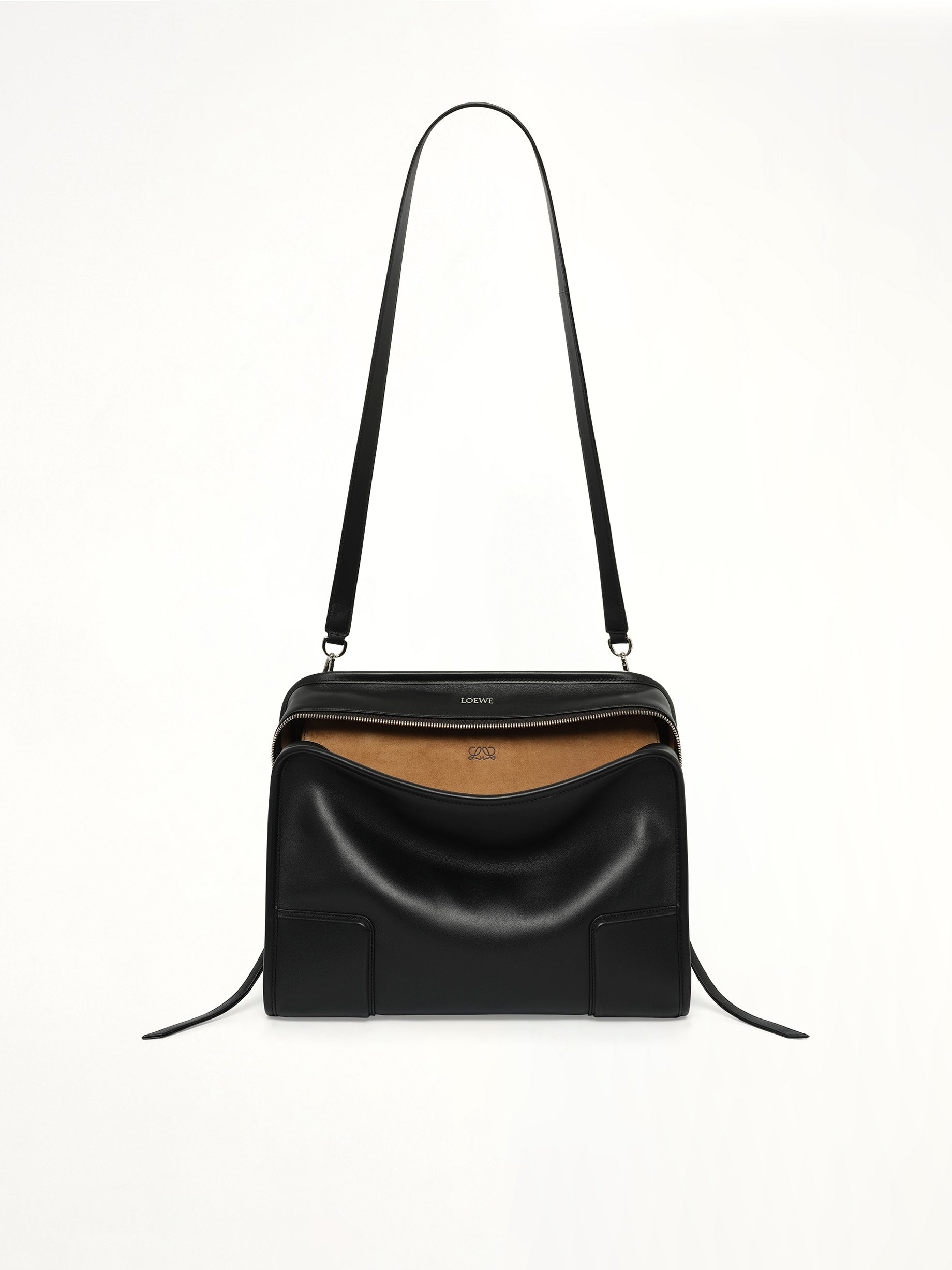 Amazona 180 Large Bag in Black