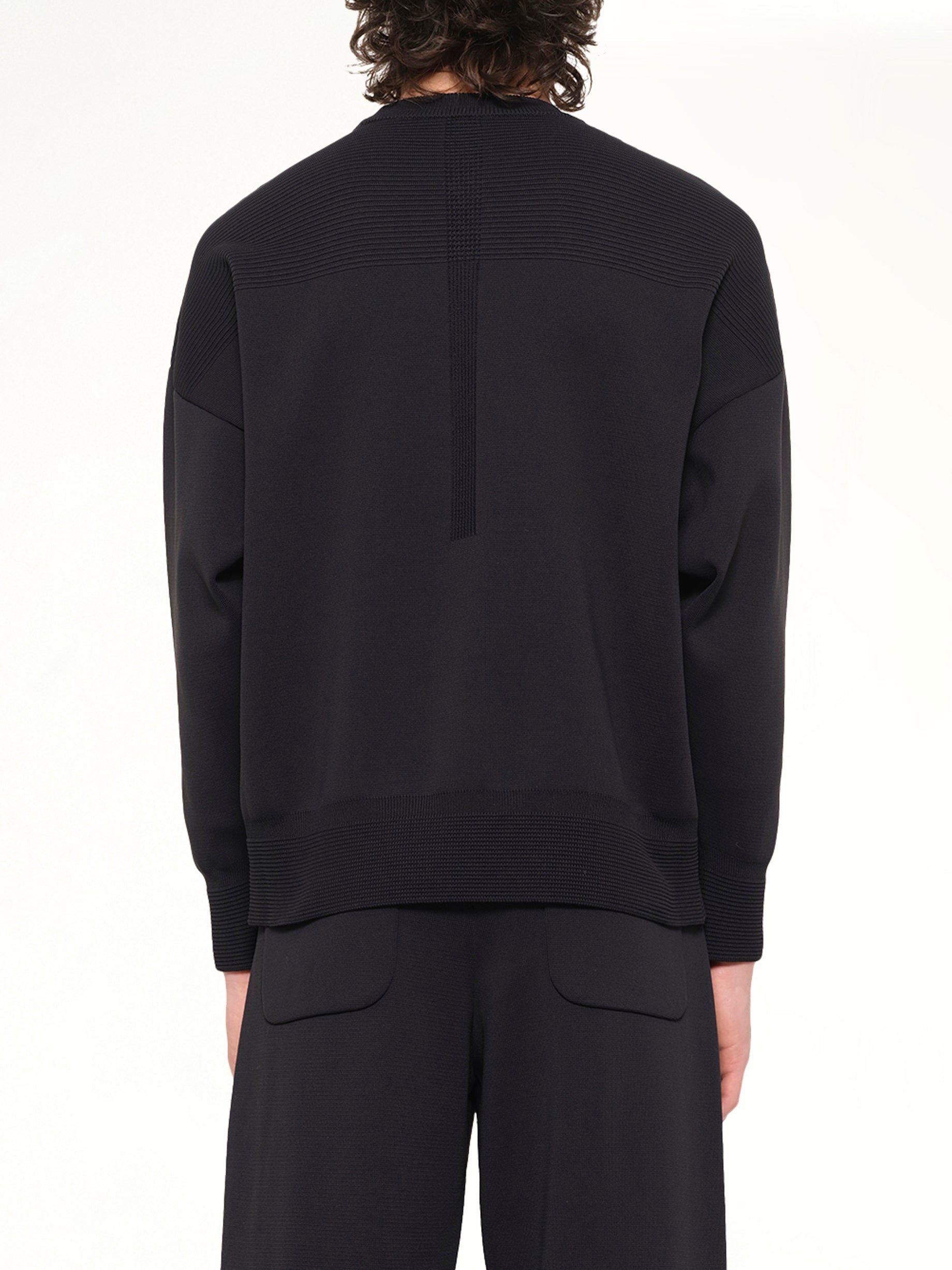 Milan Pullover in Black