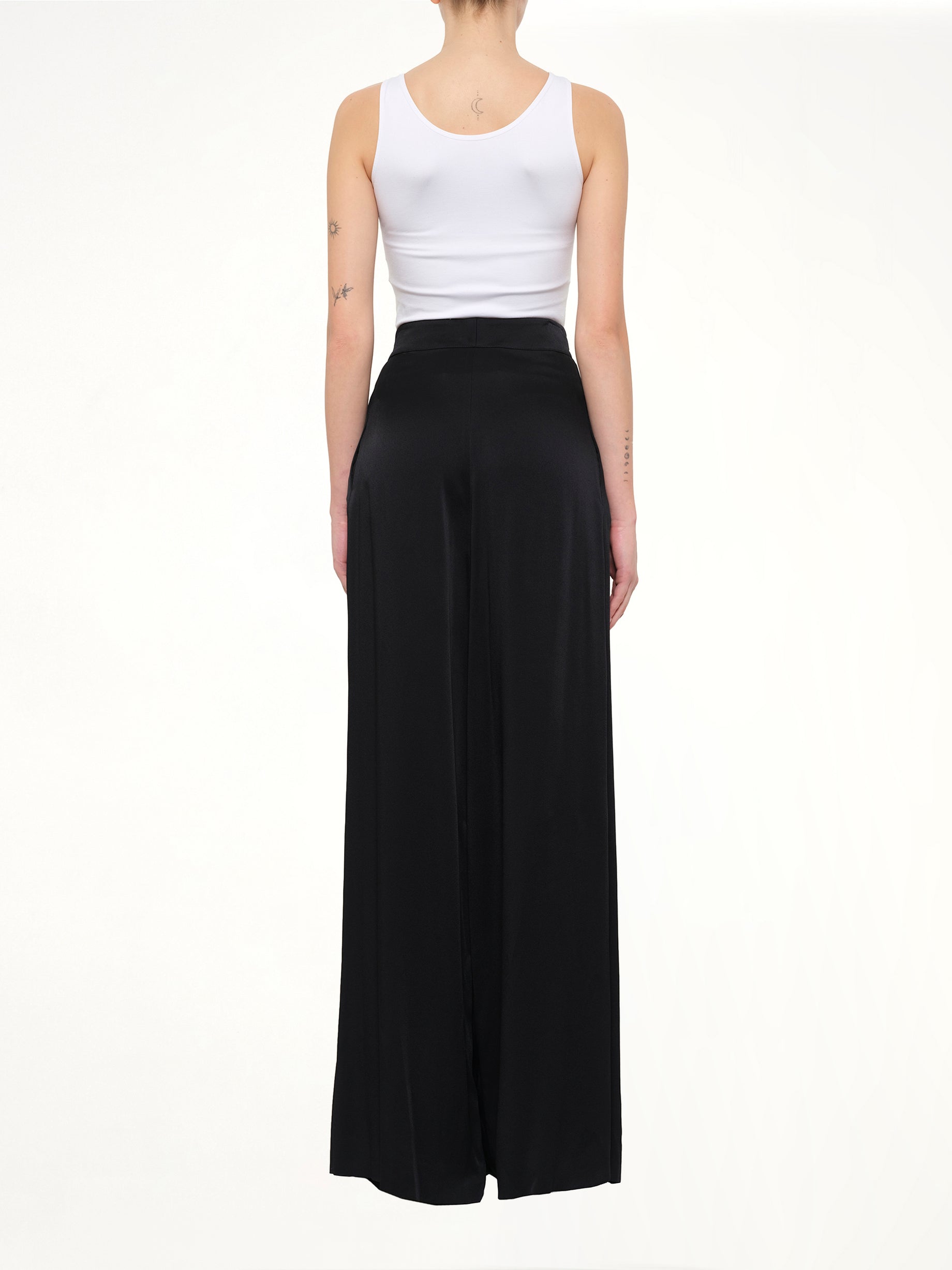 Classic Pants in Black