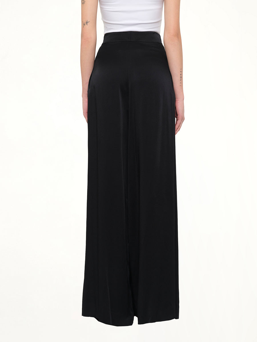 Classic Pants in Black
