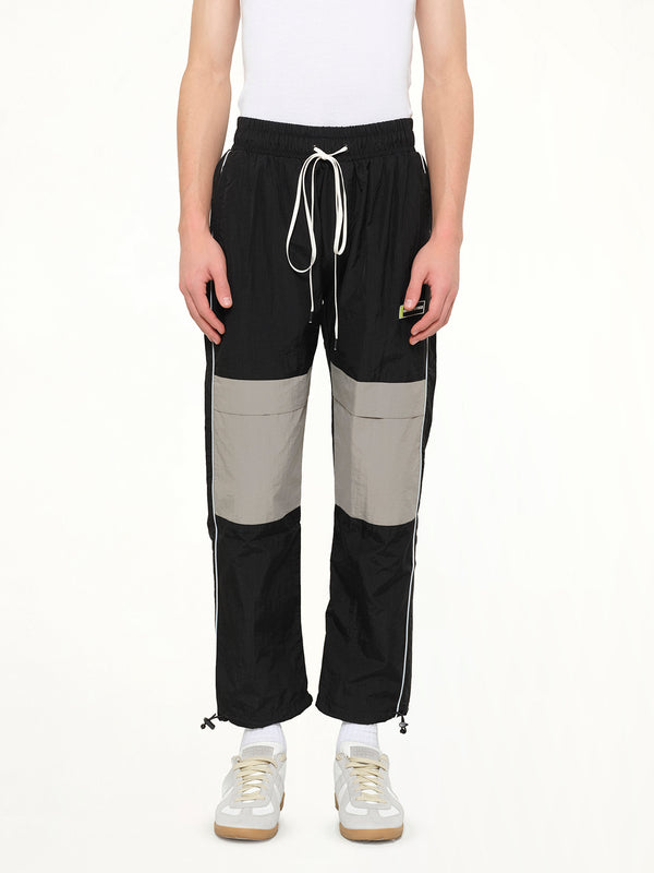 Parachute Pant in Black