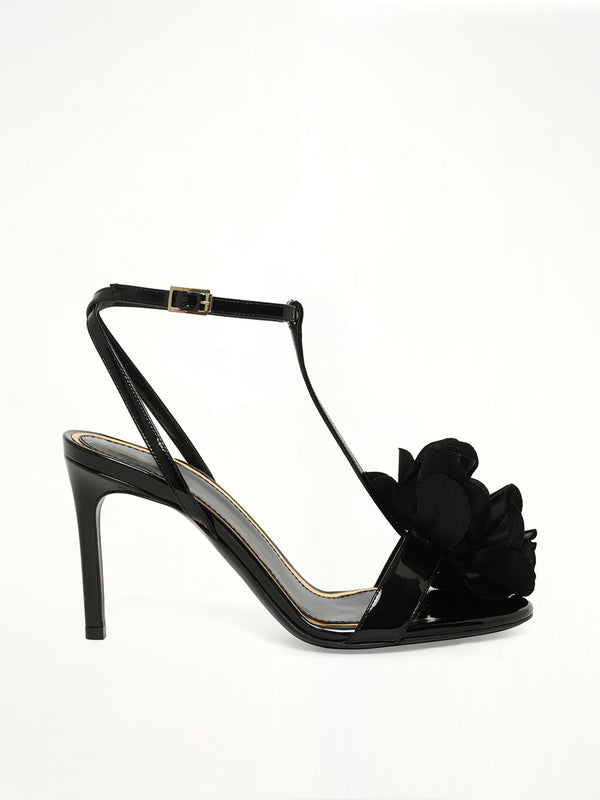 Chain Sandal in Black