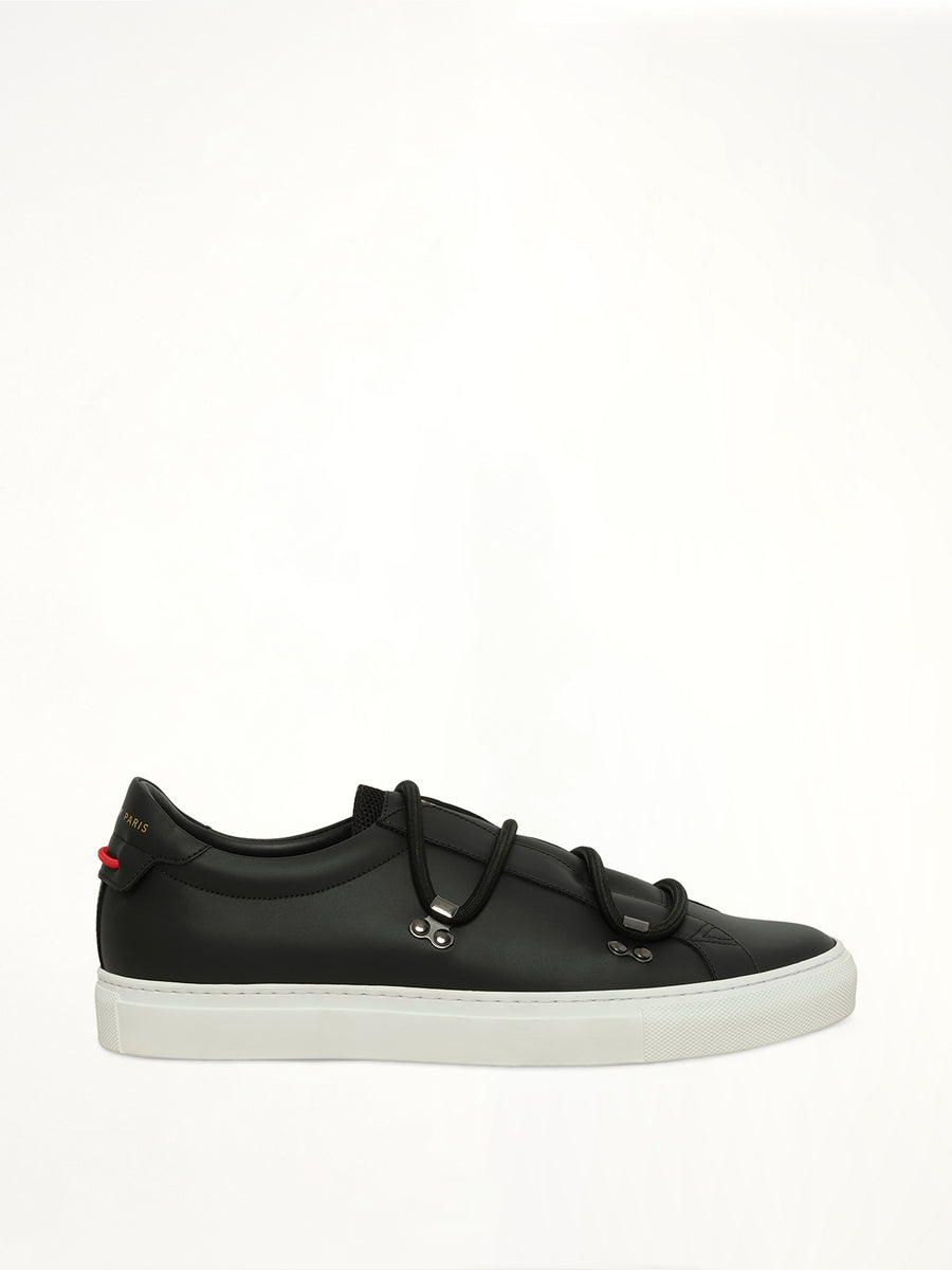 Urban Hike Sneaker in Black