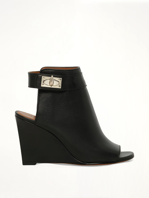Wedge Shark Sandal in Black