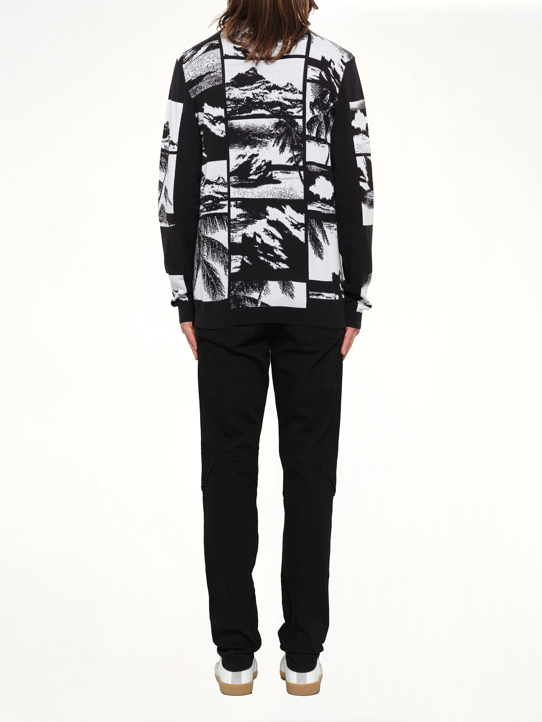Crew Neck Knitwear in Black
