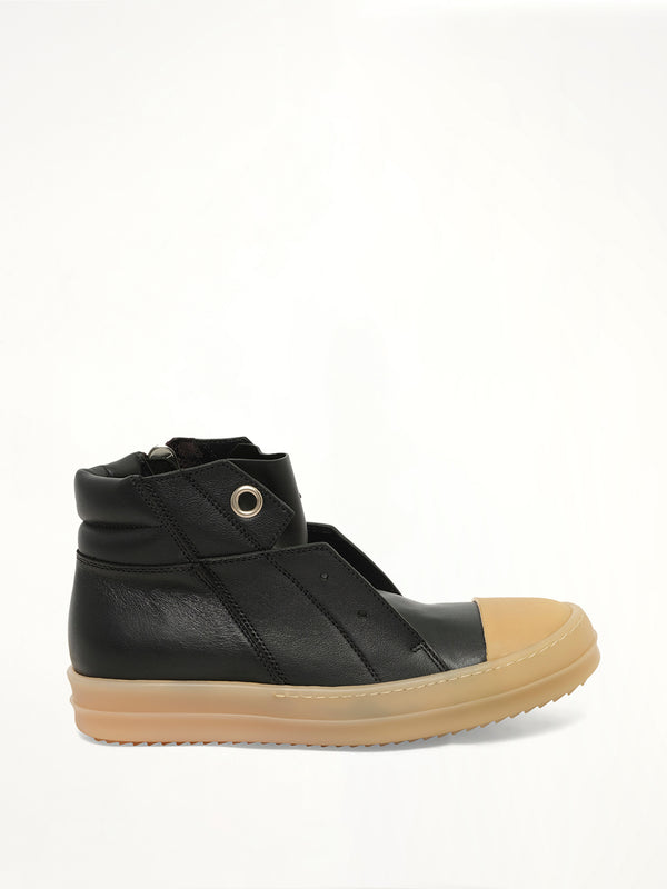 Island Sneaker in 920