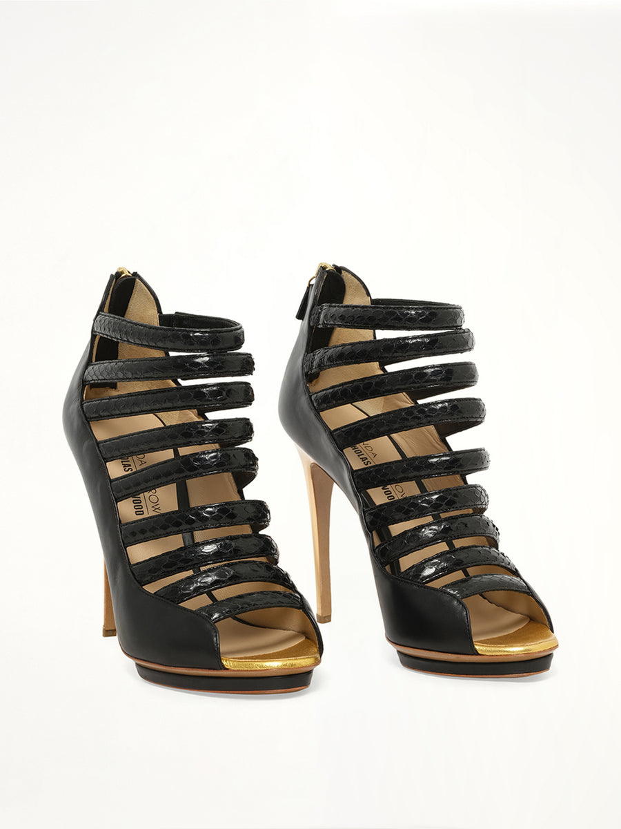 Leather Shoes in Black