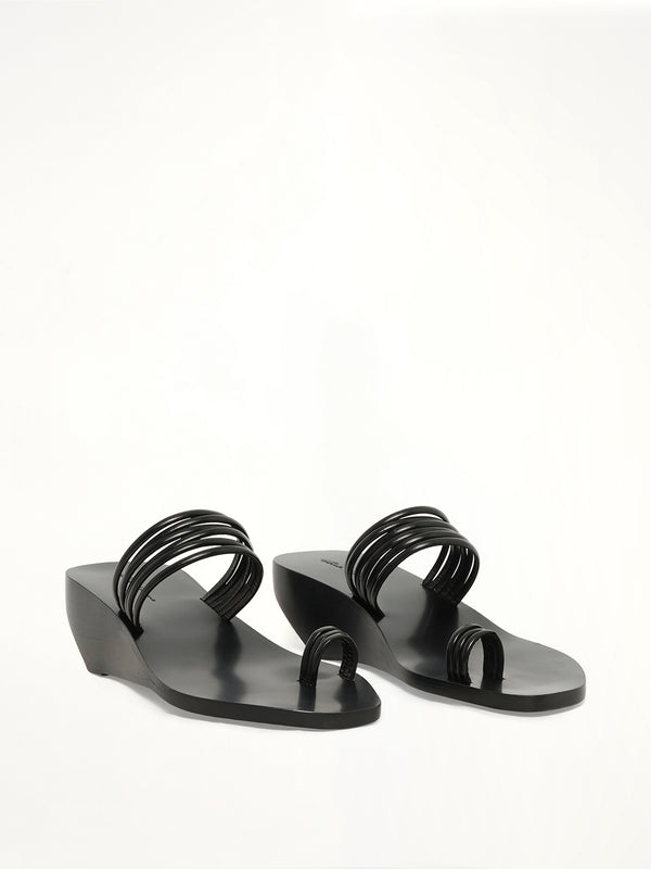 Toe Straps Shoes in Black