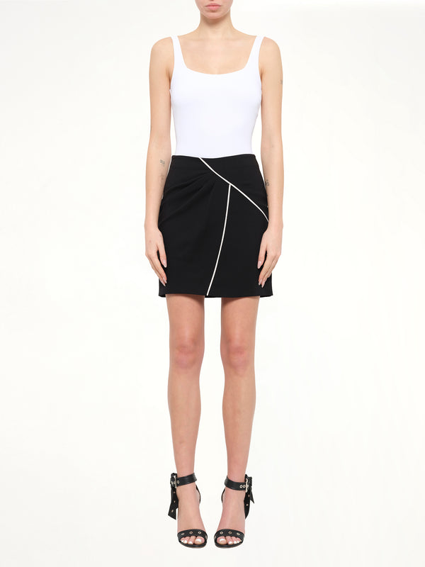 Crepe Wool Short Skirt in Black