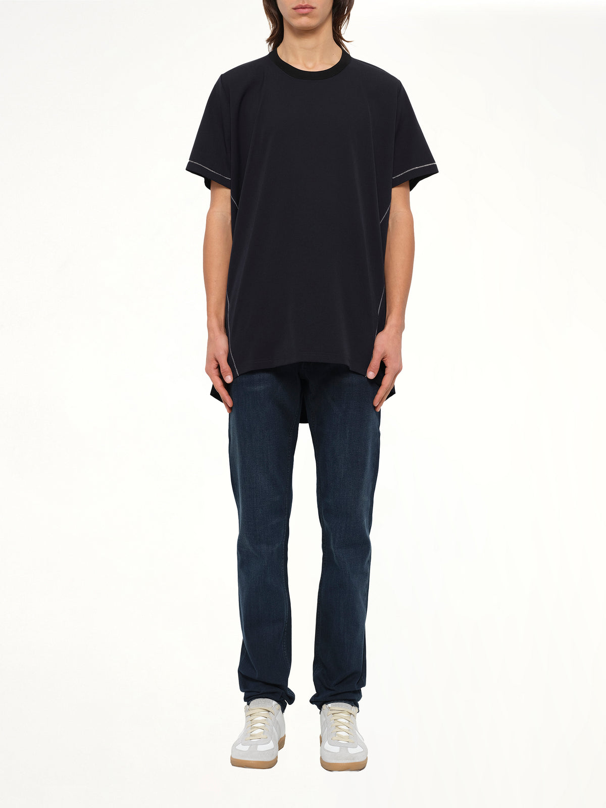 Logo T-Shirt in Navy