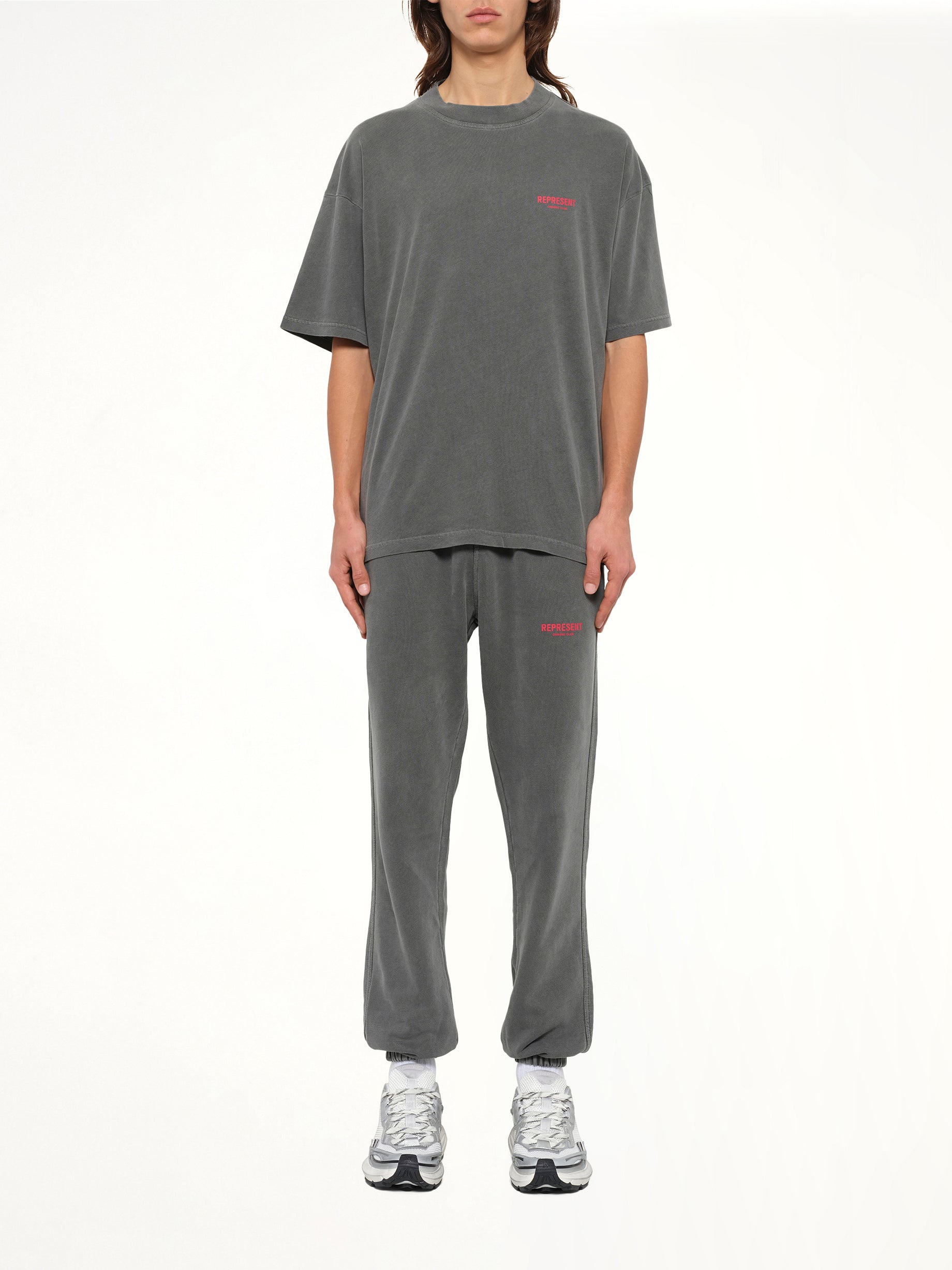 Represent Owners Club T-Shirt in Washed Black