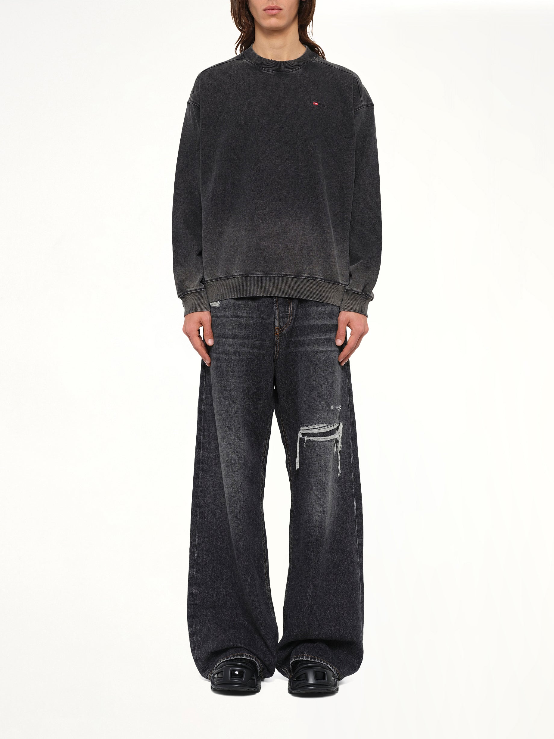 S-CROX Sweatshirt in Washed Black