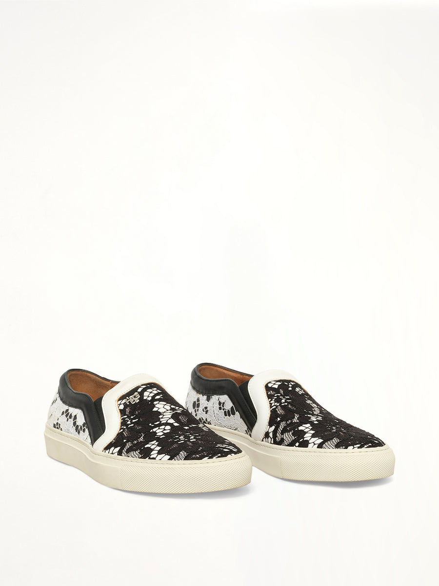 Givenchy Low Skate Sneaker in Black