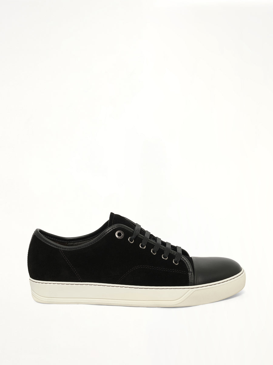 Low Sneaker in Black