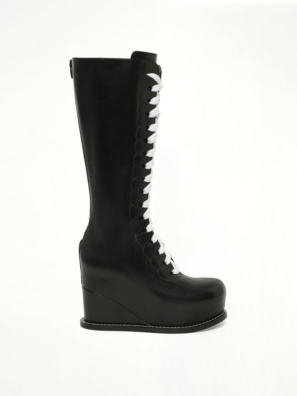 Wedge Frida Boots in Black