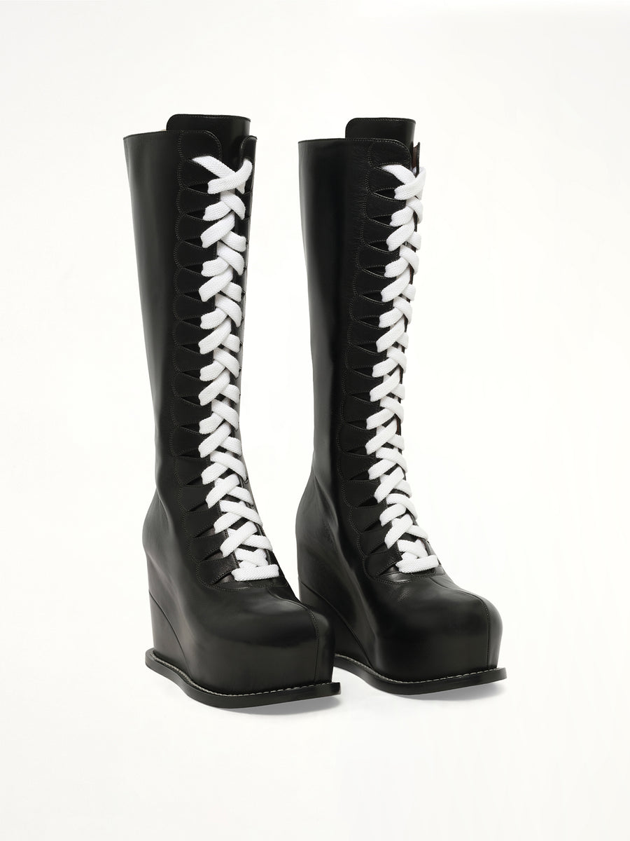 Wedge Frida Boots in Black