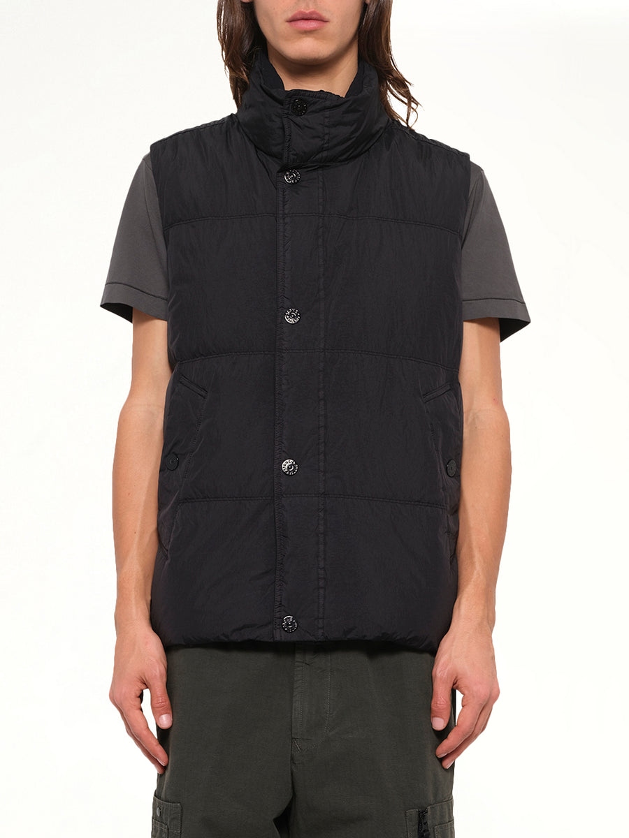 G100010 Crinkle Reps Padded Vest in Black