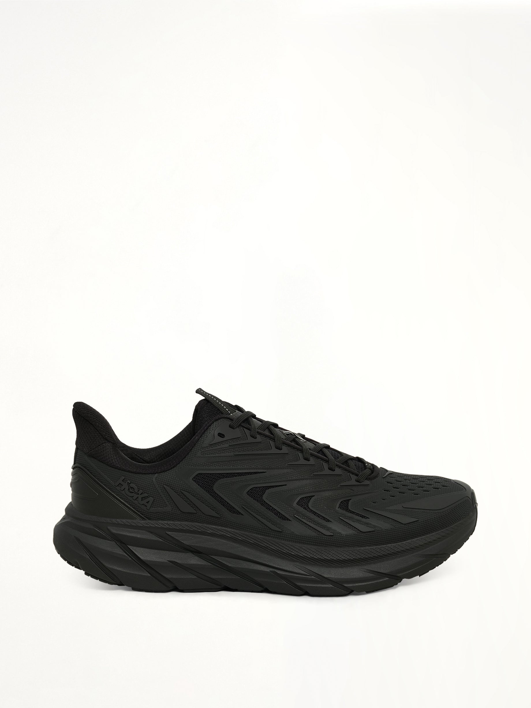 Clifton UTL Sneaker in Black