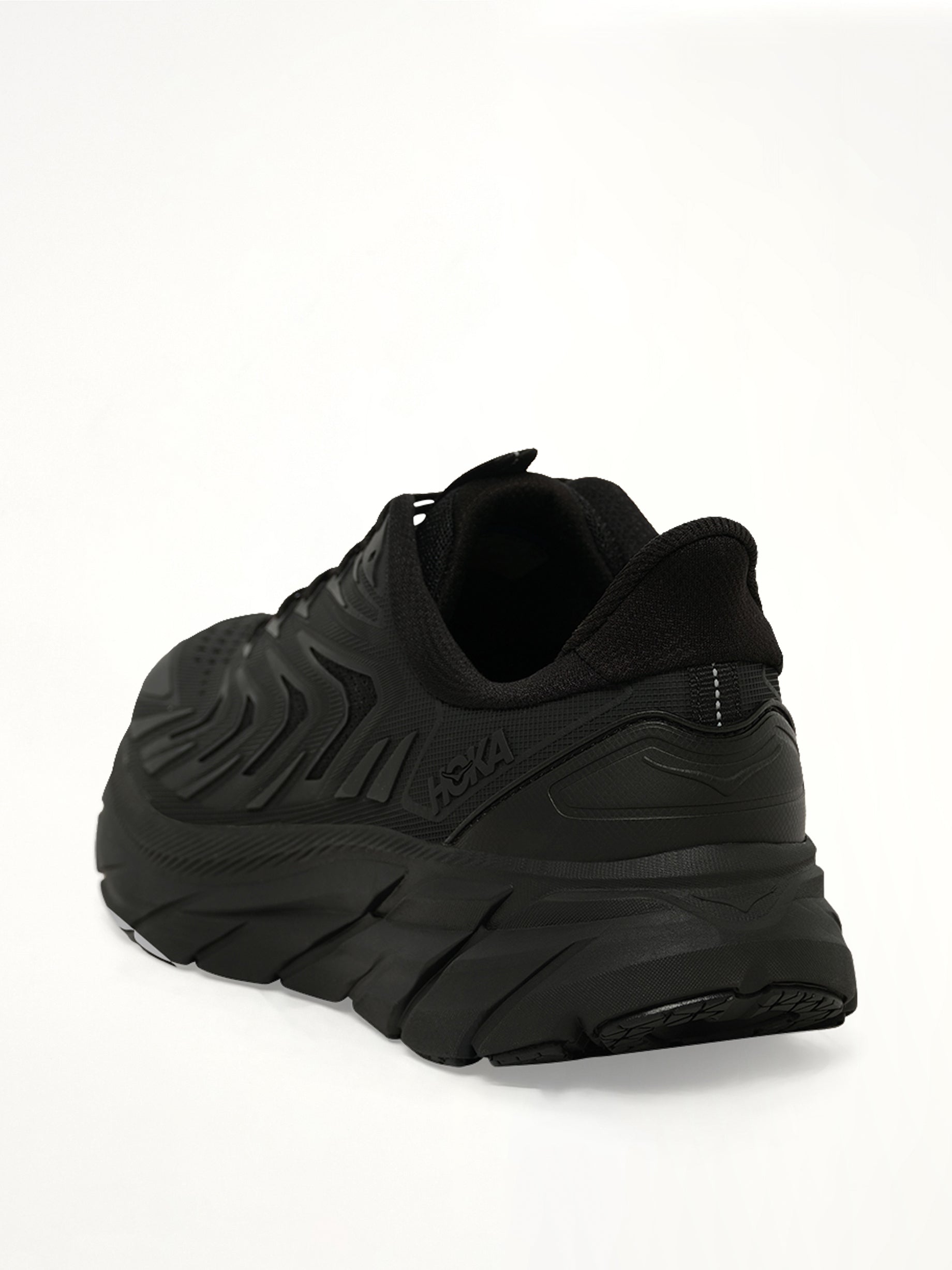 Clifton UTL Sneaker in Black