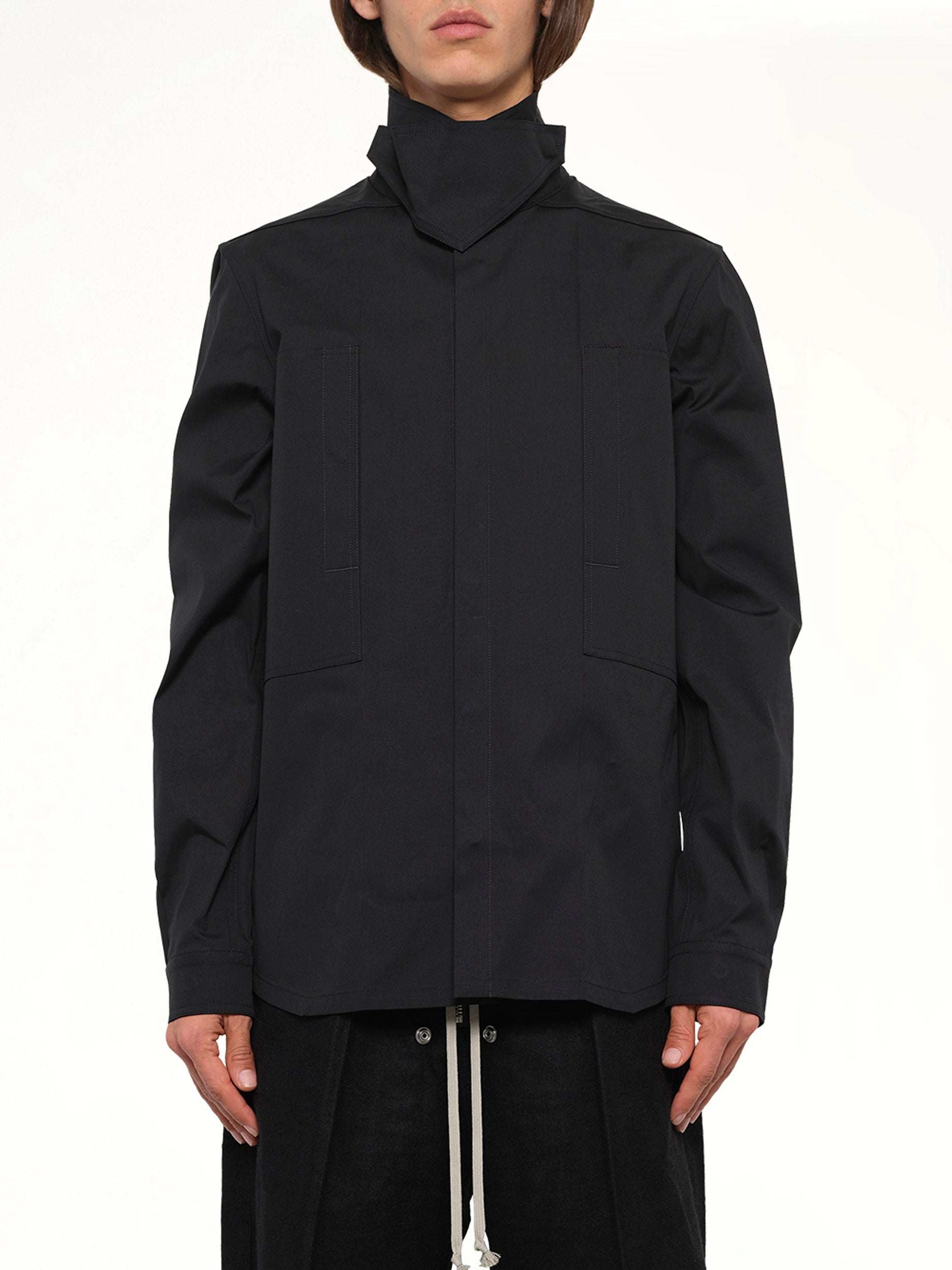 Tower Outershirt in Black