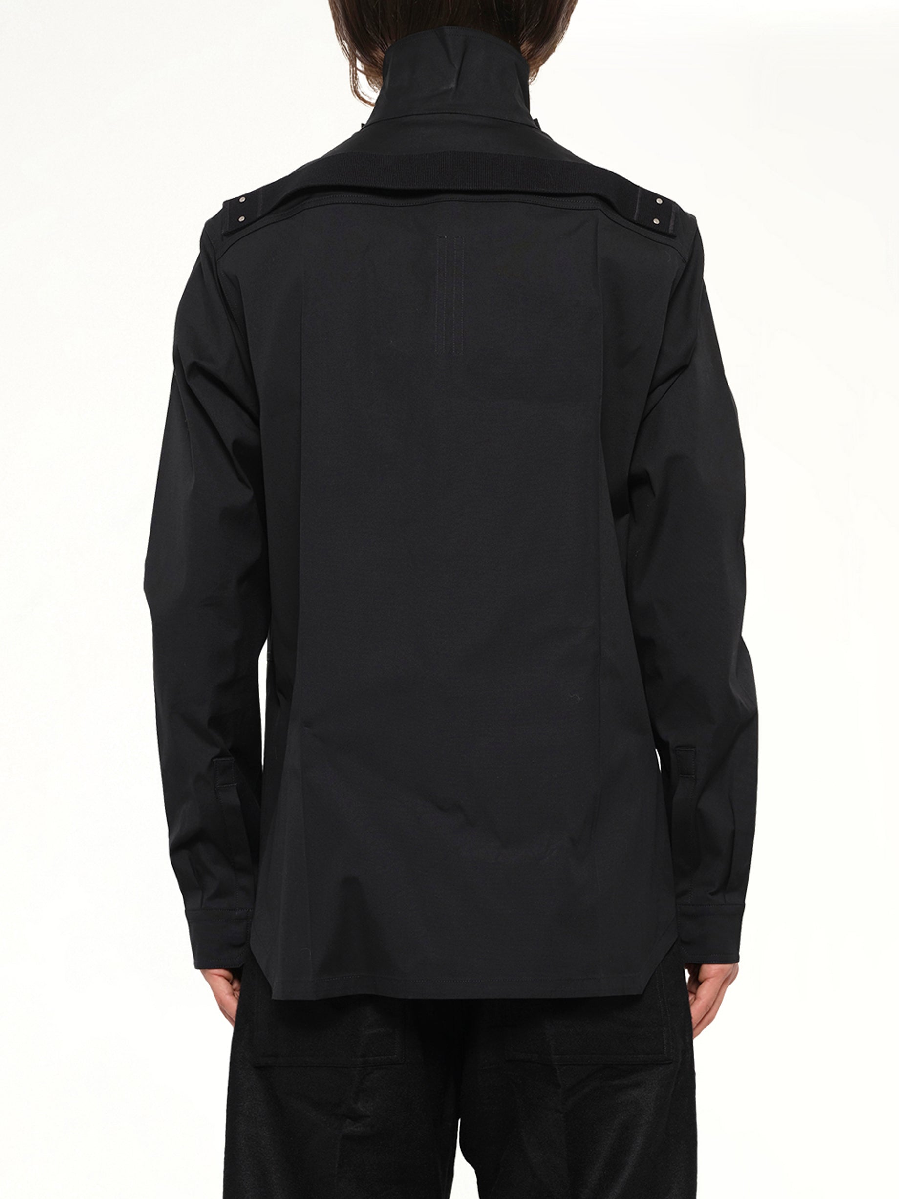Tower Outershirt in Black
