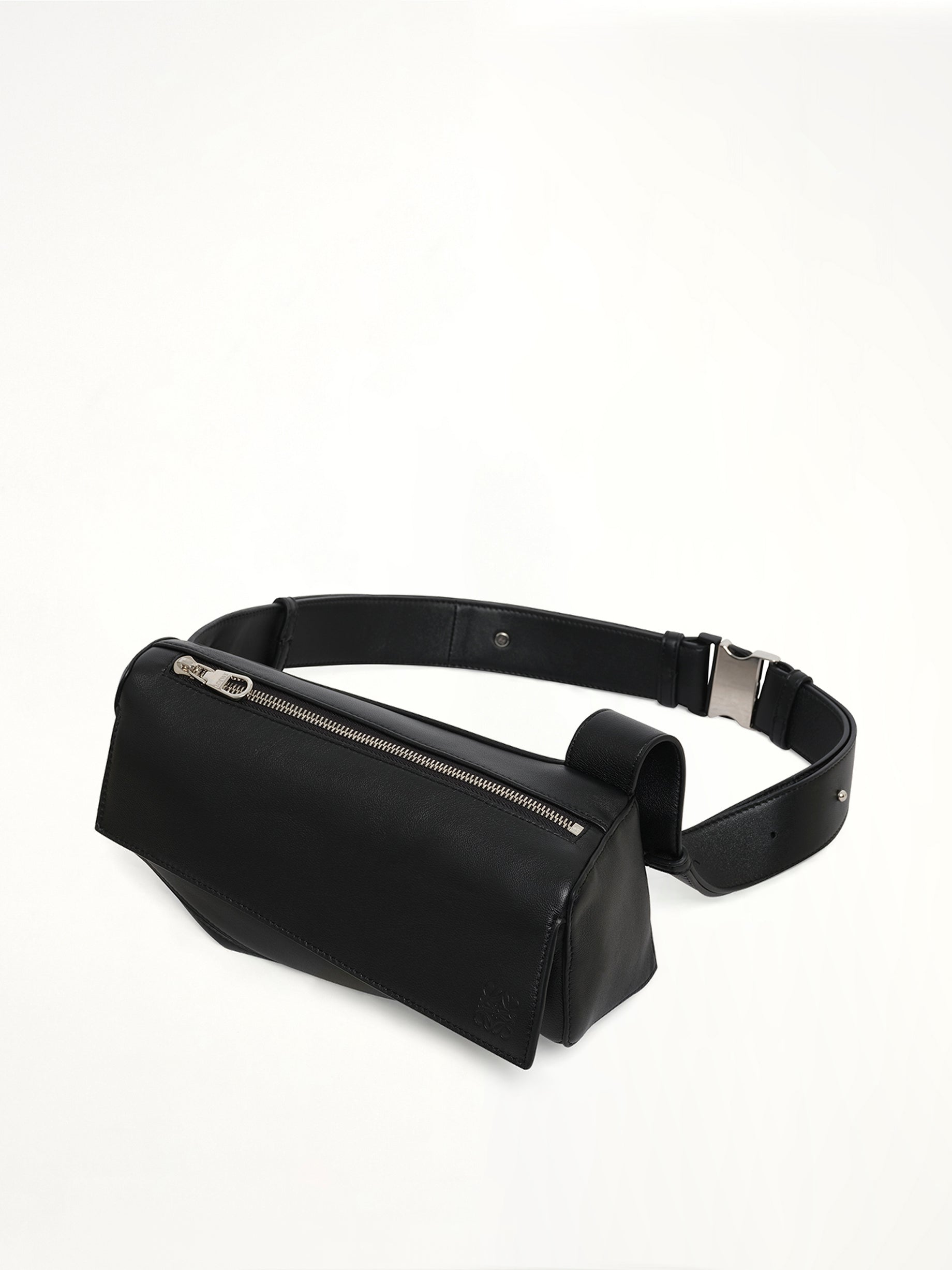 Puzzle Featherlight Sling Bag in Black