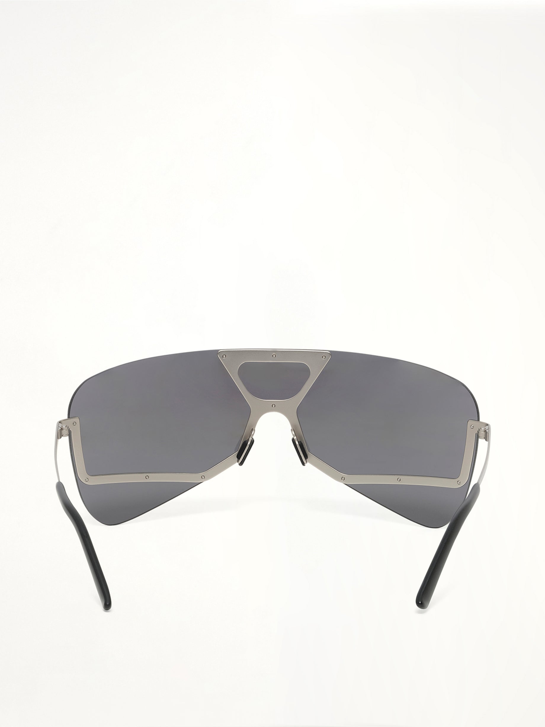 Tower Temple Sunglasses in Black/Silver