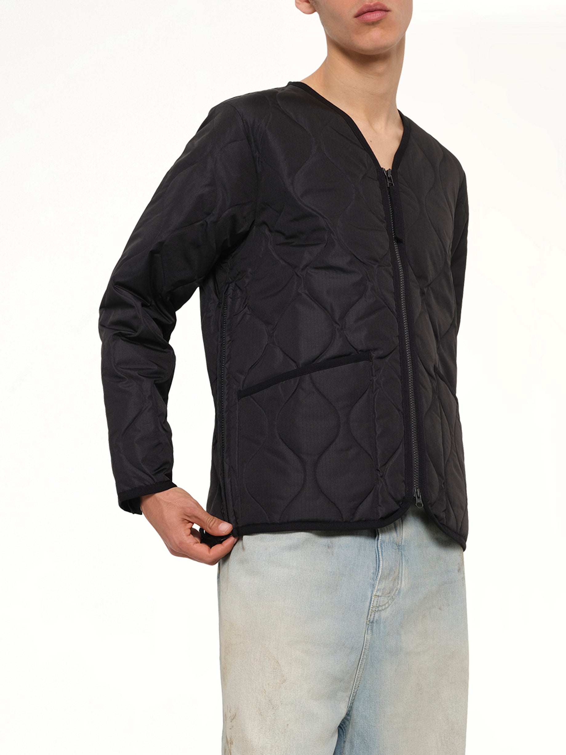 Military W-Zip V Neck Down Jacket in Black
