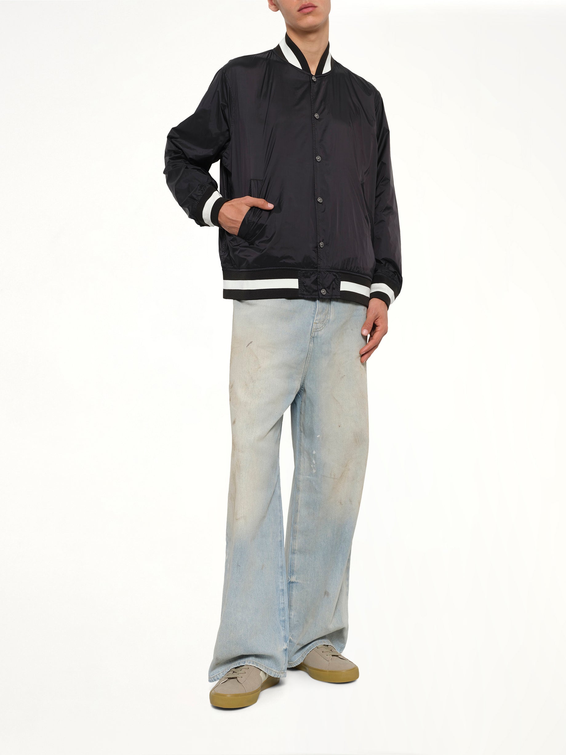 Non Down Basic Reversible Studium Jacket in Black