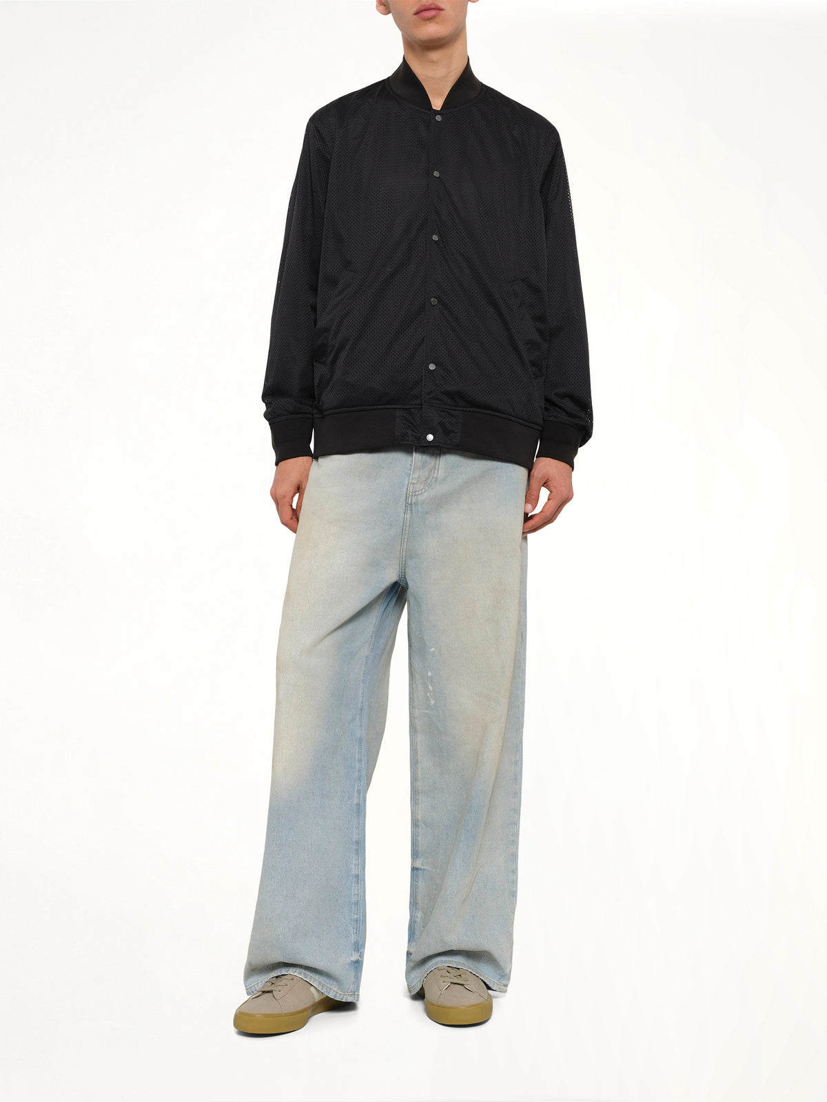 Non Down Basic Reversible Studium Jacket in Black