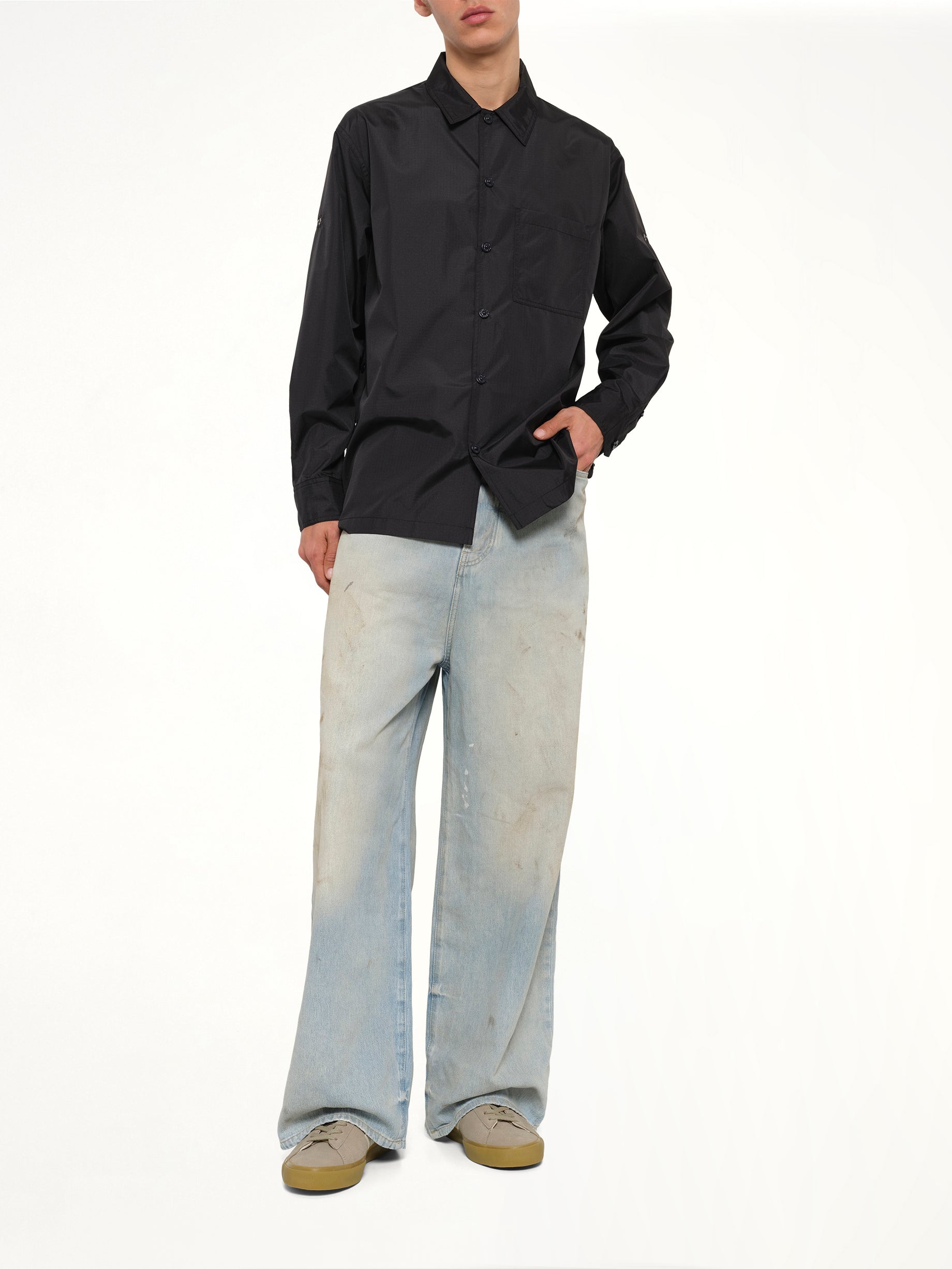 Non Down Military Button Slit Shirt in Black