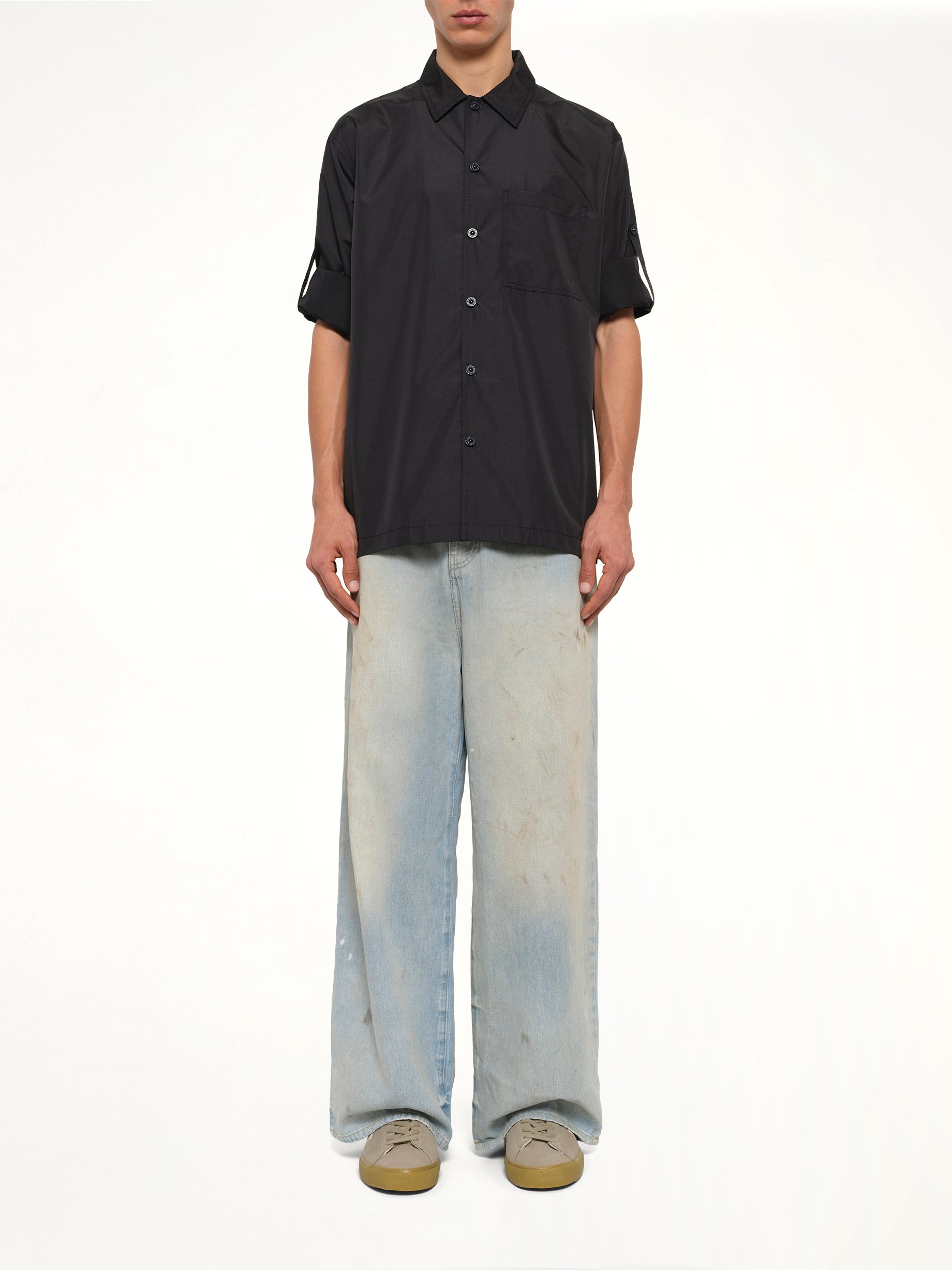 Non Down Military Button Slit Shirt in Black