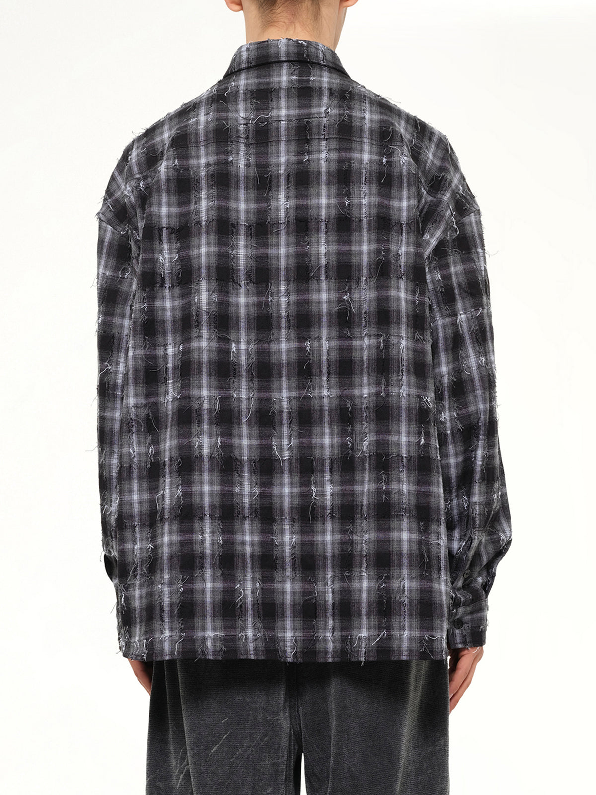 Mono Needle-Fringed Check Loose Fit Shirt in Black