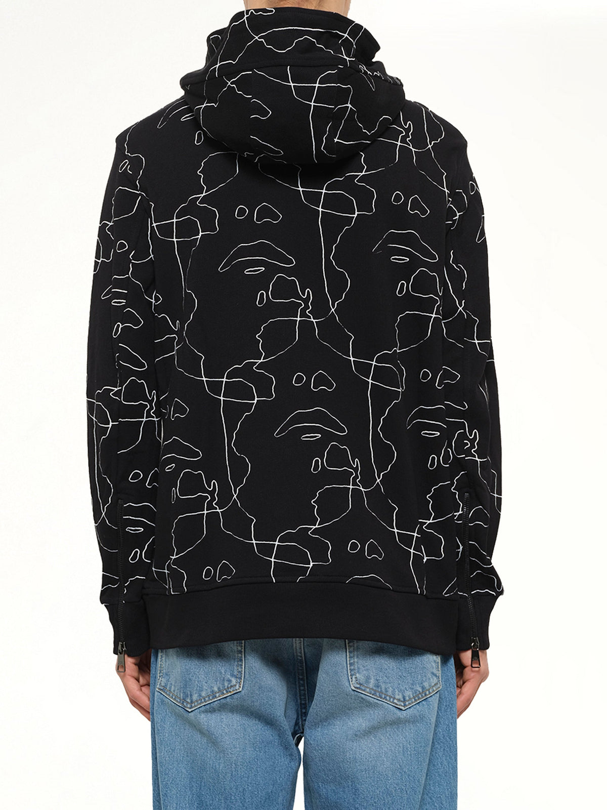 Hoodie in Black