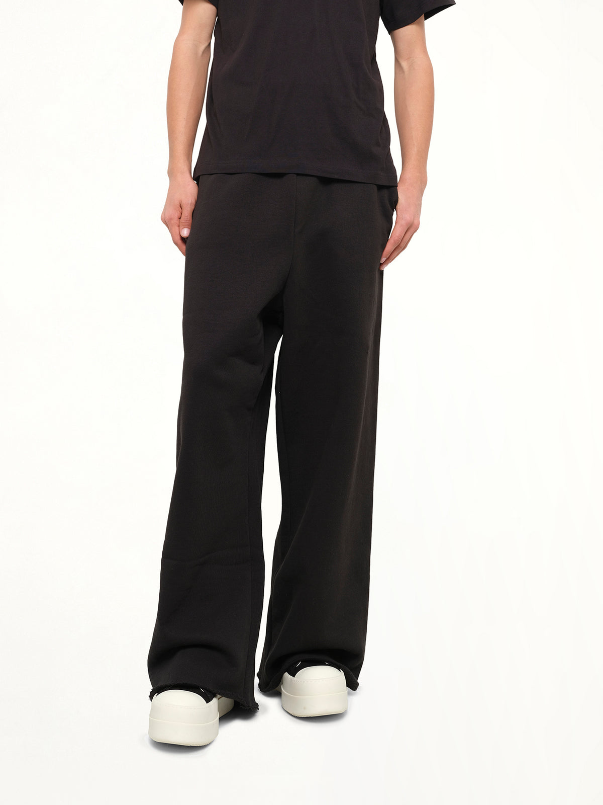 Full Sweatpant in Black