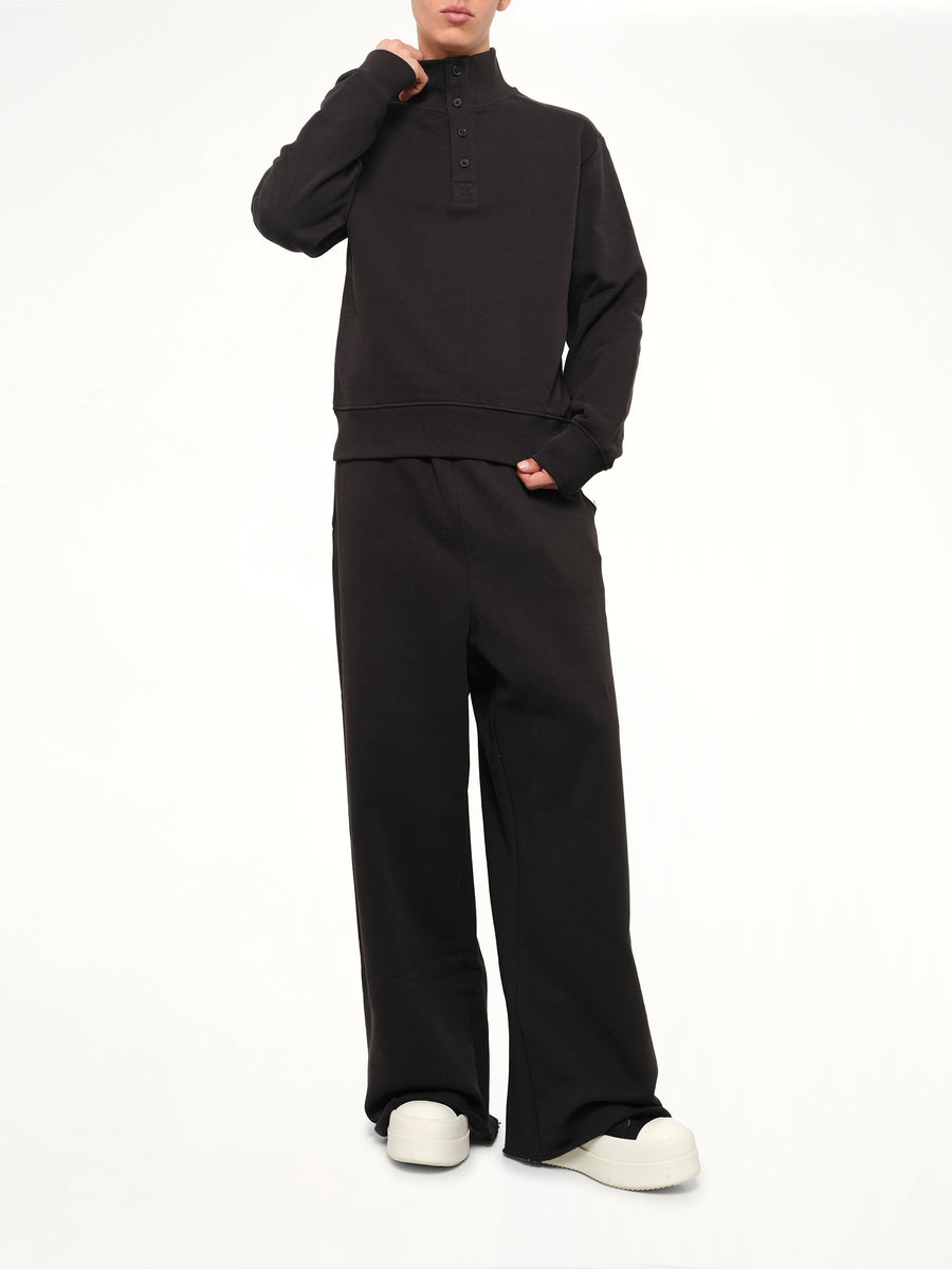 Port Pullover in Black