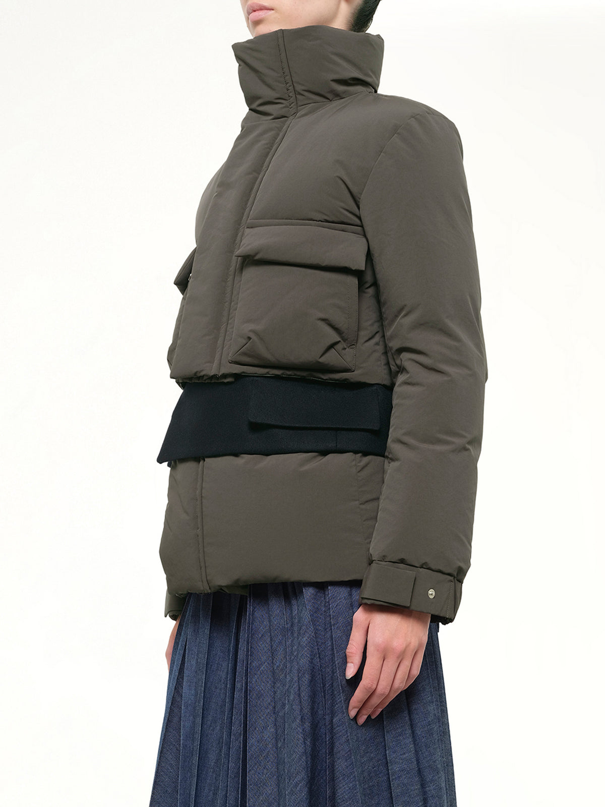 Puffer Jacket in Khaki/Navy