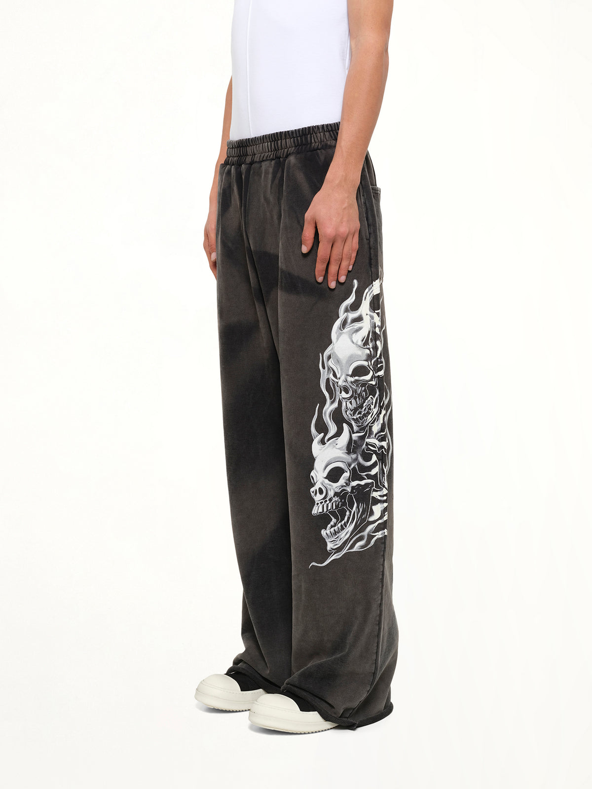 Six Riding Skull Sweatpants in Black
