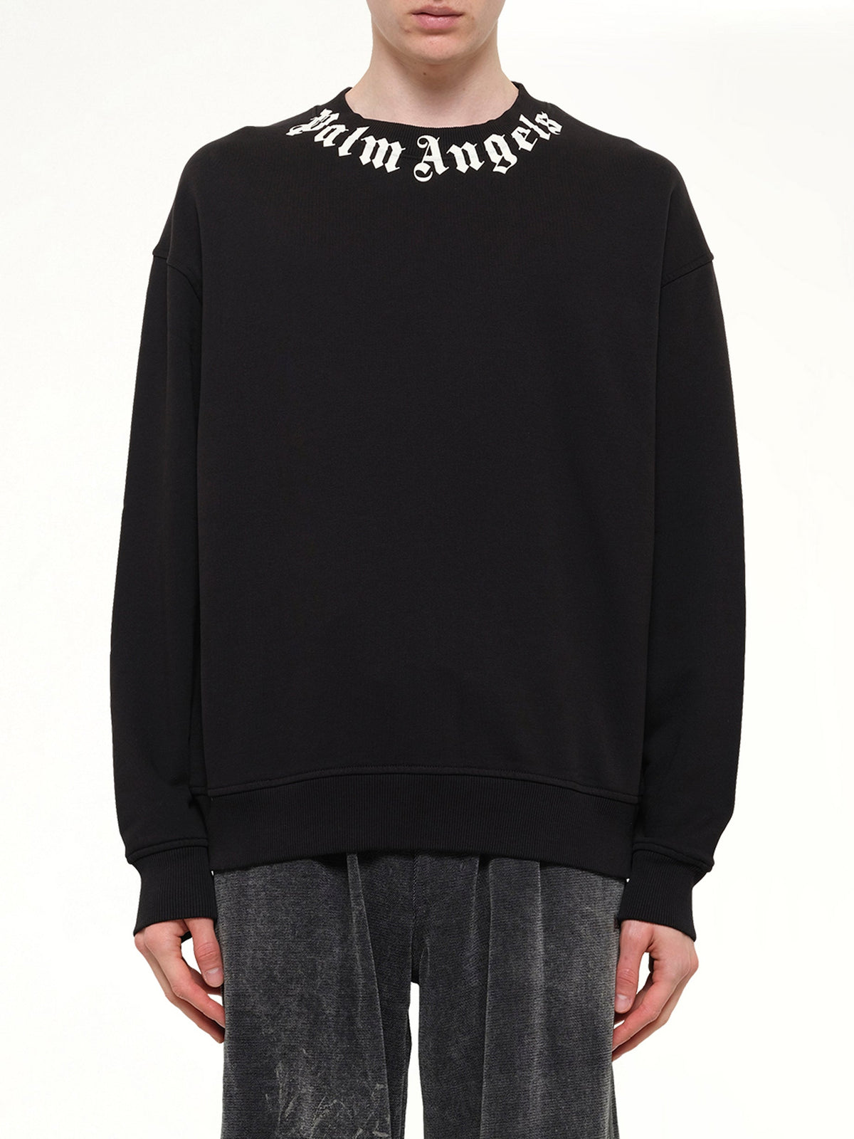 Neck Logo Regular Sweatshirt in Black/Off White