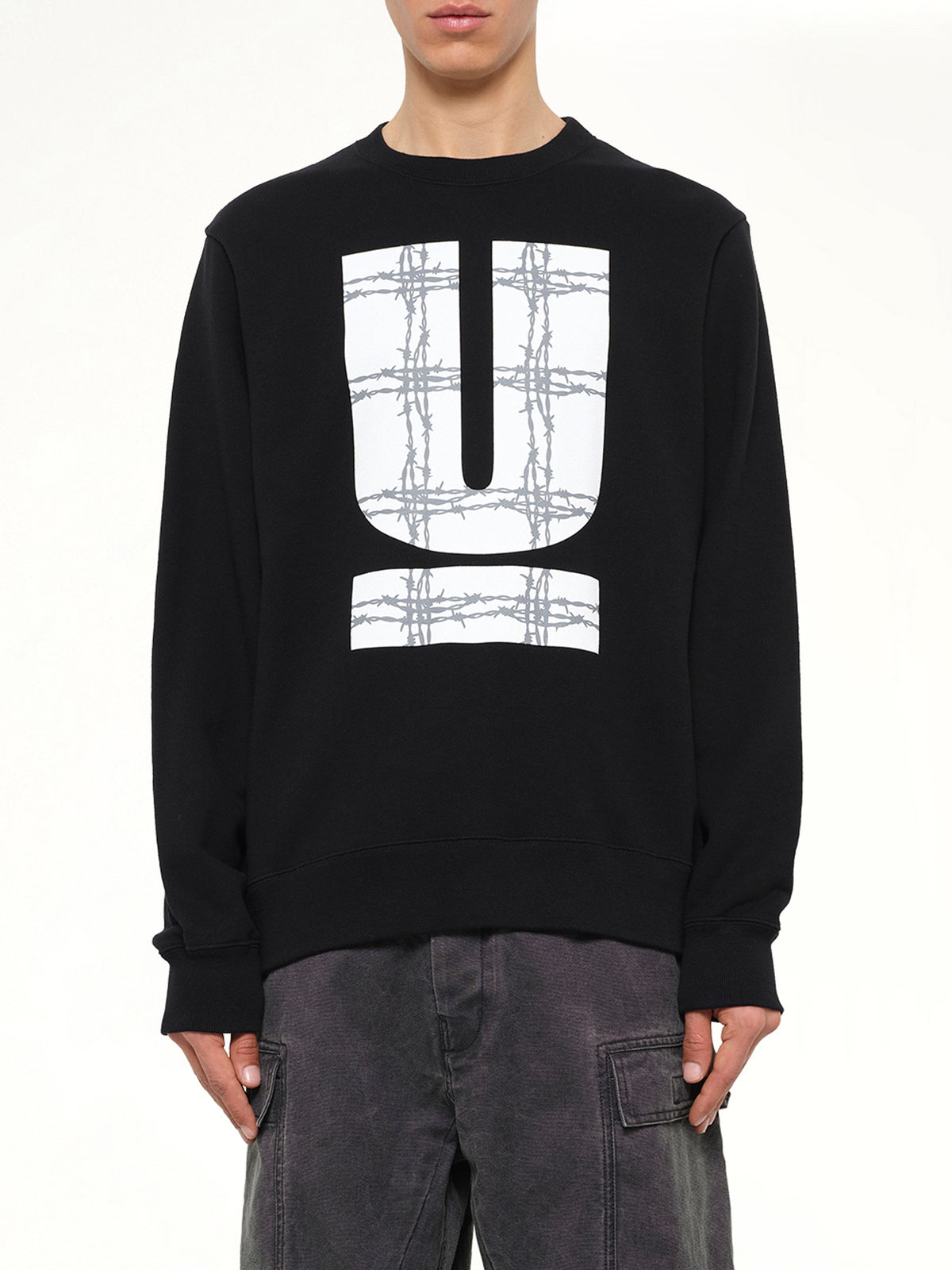 Barbed U Sweatshirt in Black