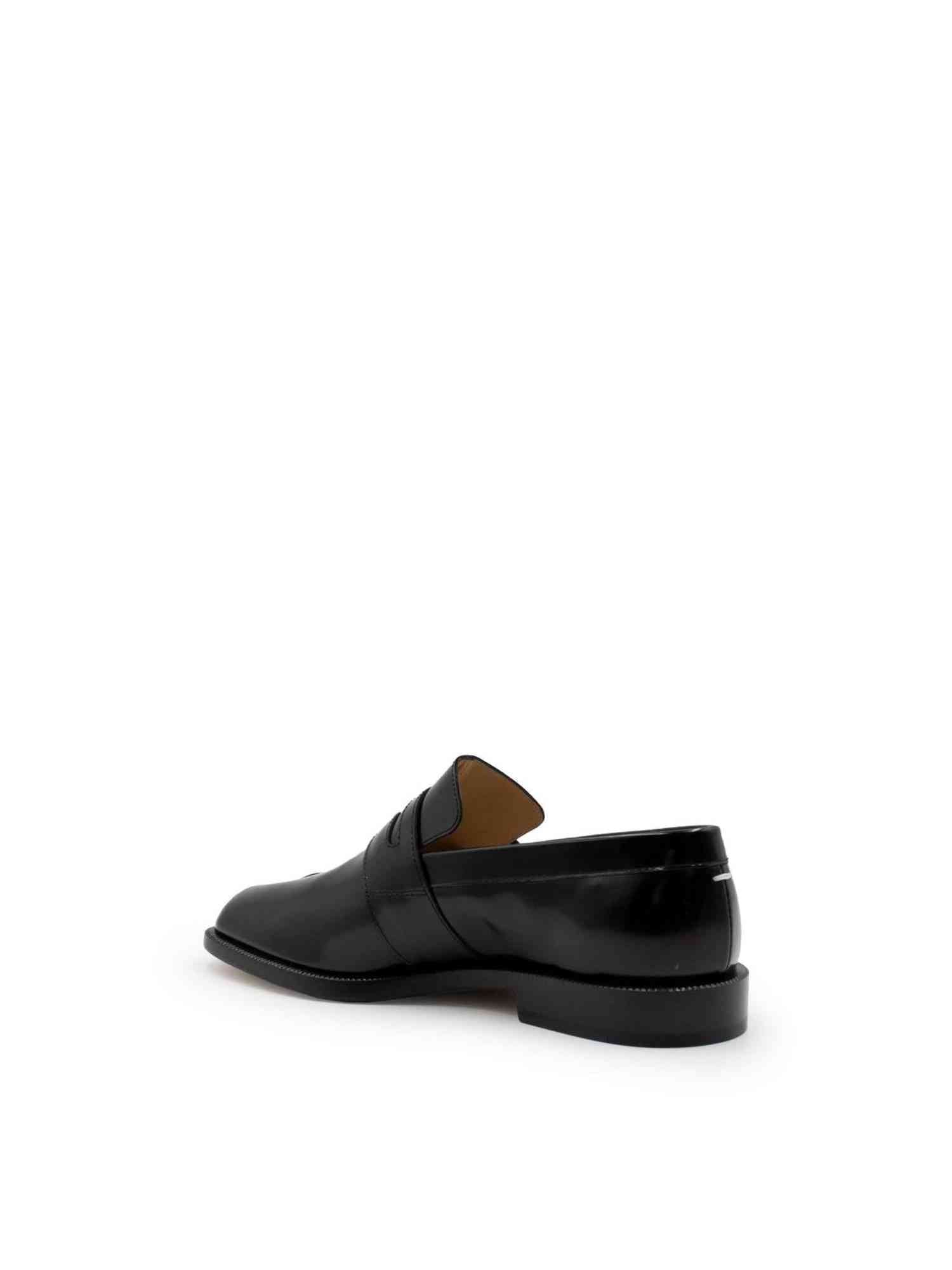 Tabi Loafers in Black Back View | MAISON MARGIELA