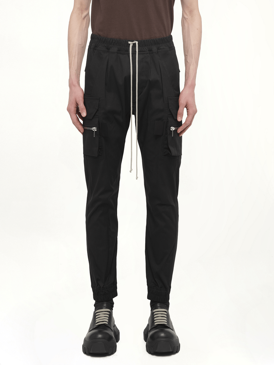 Mastodon Cargo Pants in Black