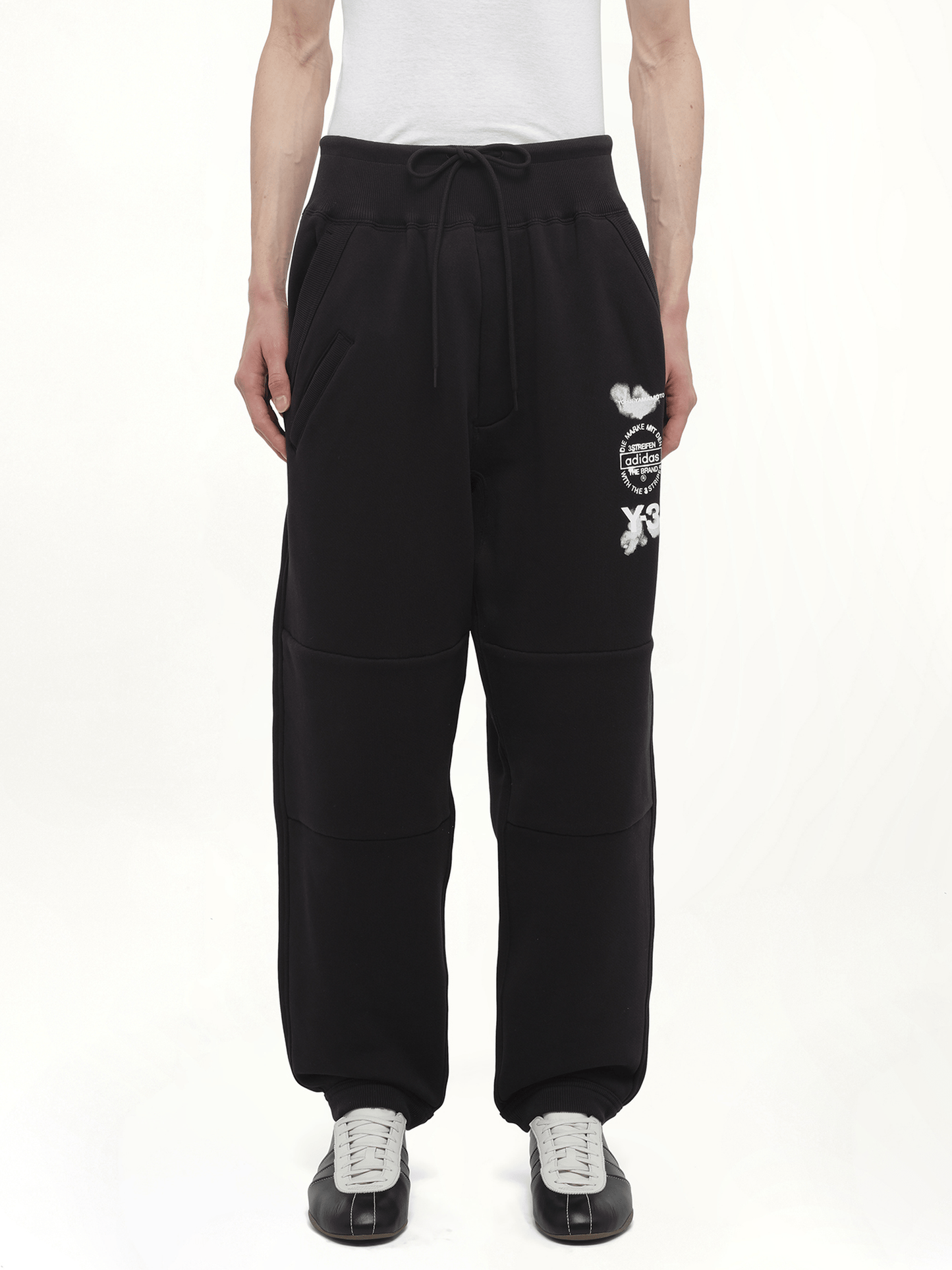 Cuffed Track Pant in Black