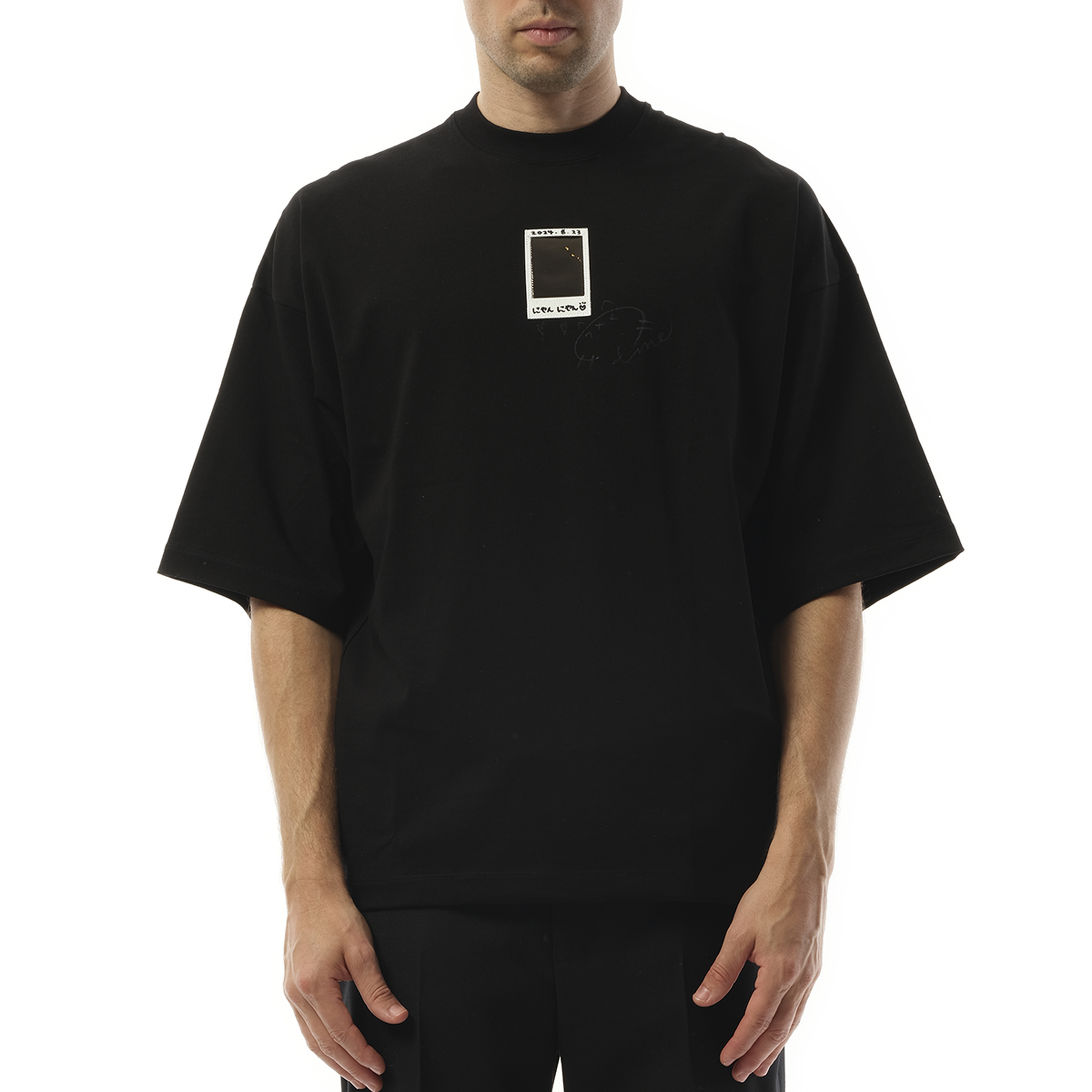 “Cheki” Rainbow-Film T-Shirt in Black