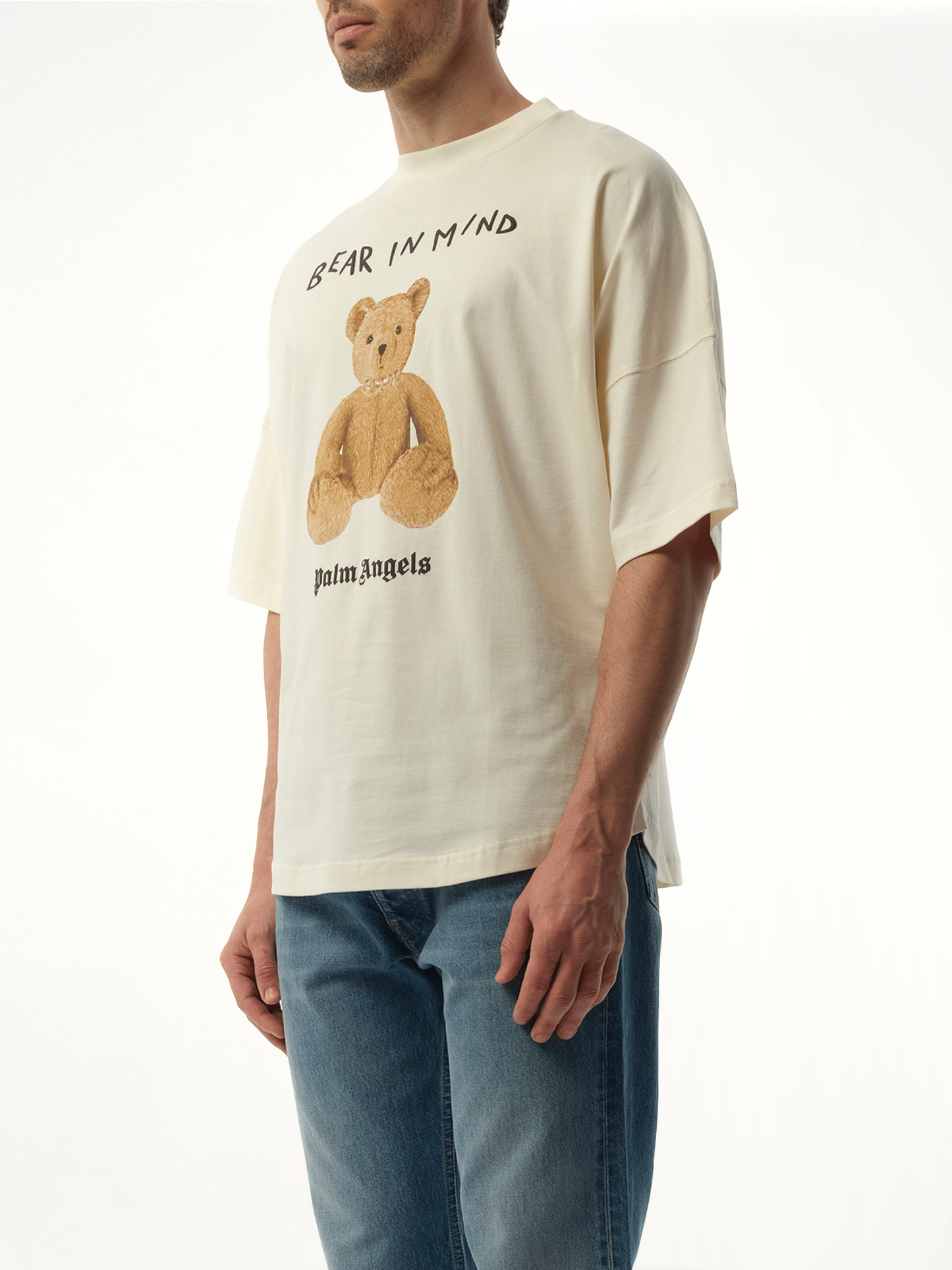 Bear in Mind Oversize T-Shirt in Off White/Brown