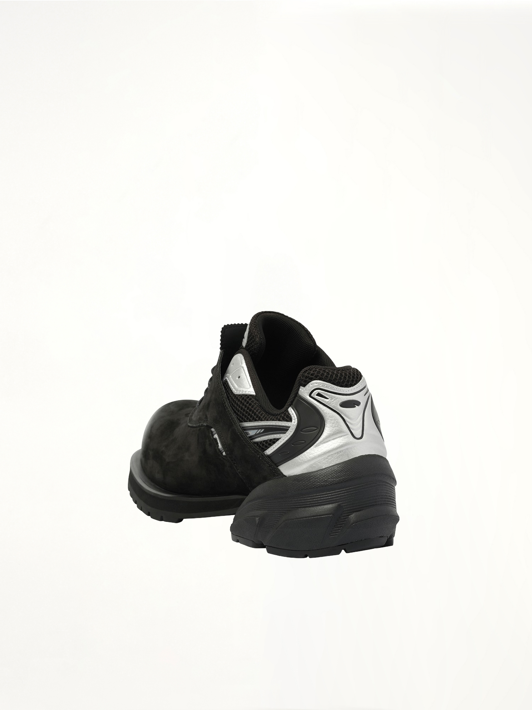 REMAGINE - Starting Bigger Hybrid Derby in Black |MARAIS REMAGINE - Starting Bigger Hybrid Derby in Black |MARAIS
