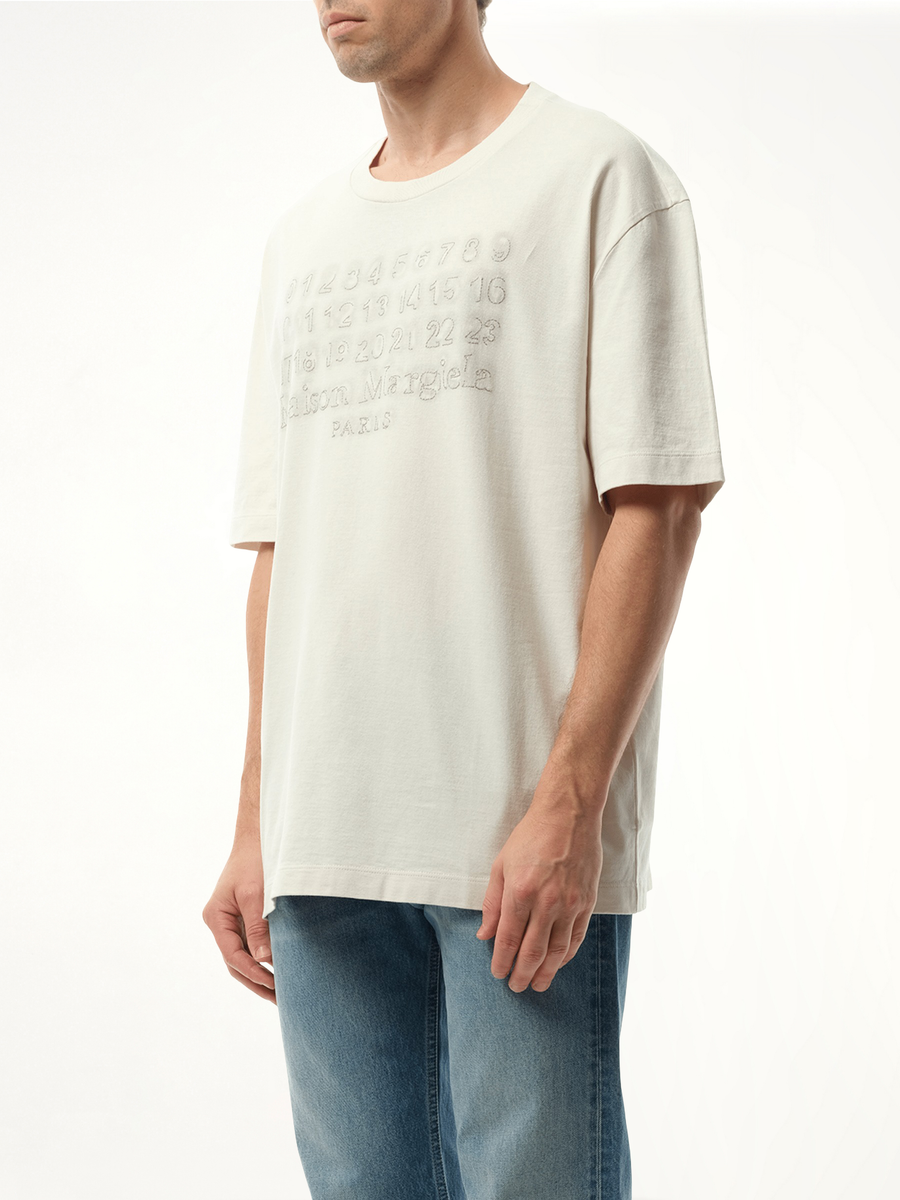 Memory of Logo T-Shirt in Ecru