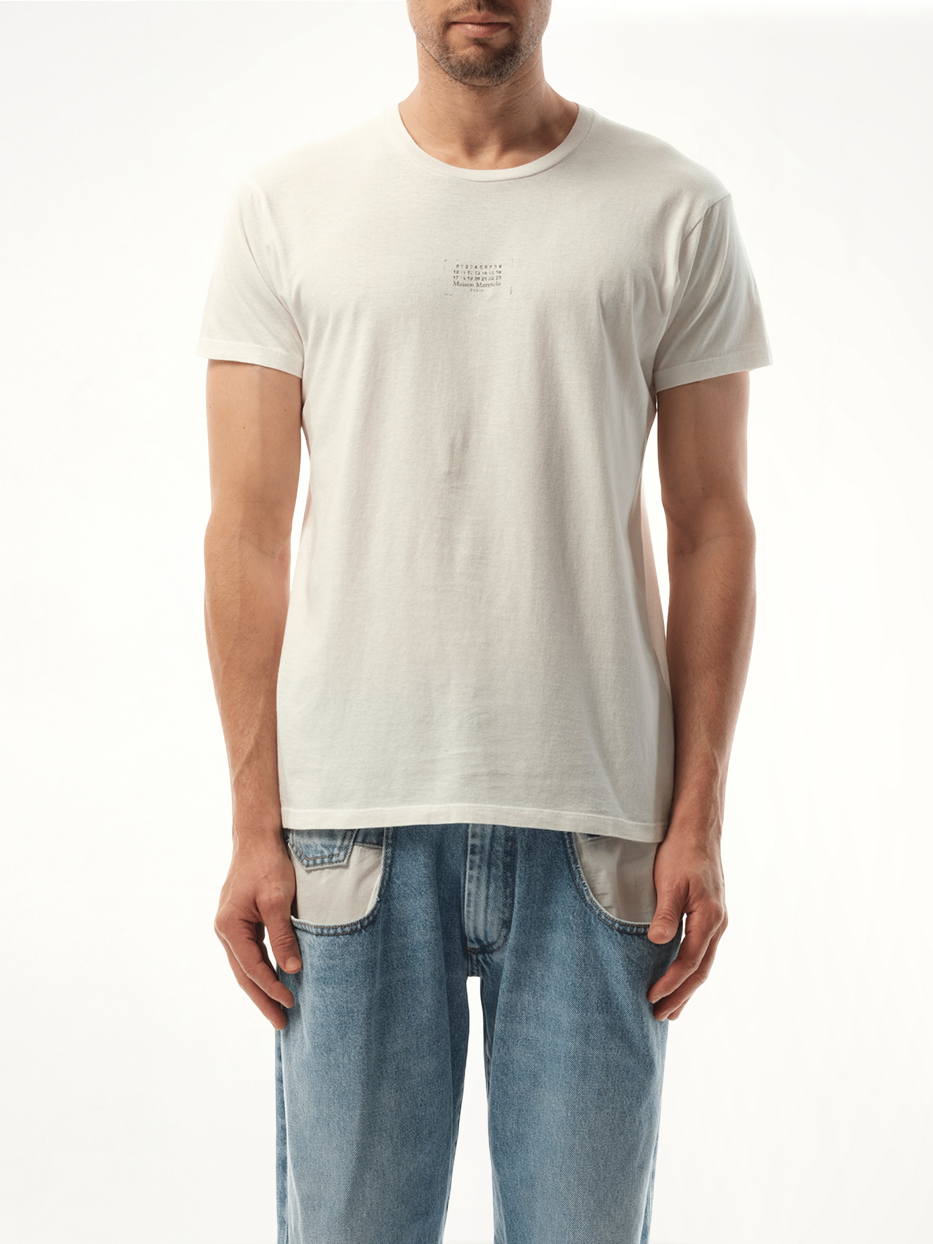 Small Number Logo T-Shirt in Off White